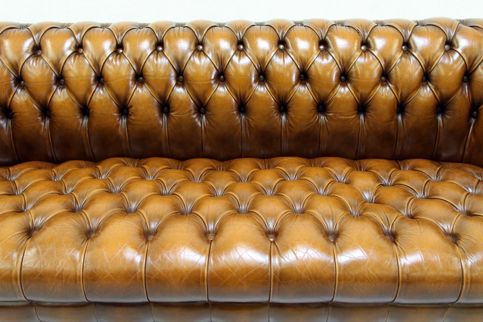 Chesterfield Sofa Leather Antique Vintage Couch English Real Leather In Good Condition For Sale In Lage, DE