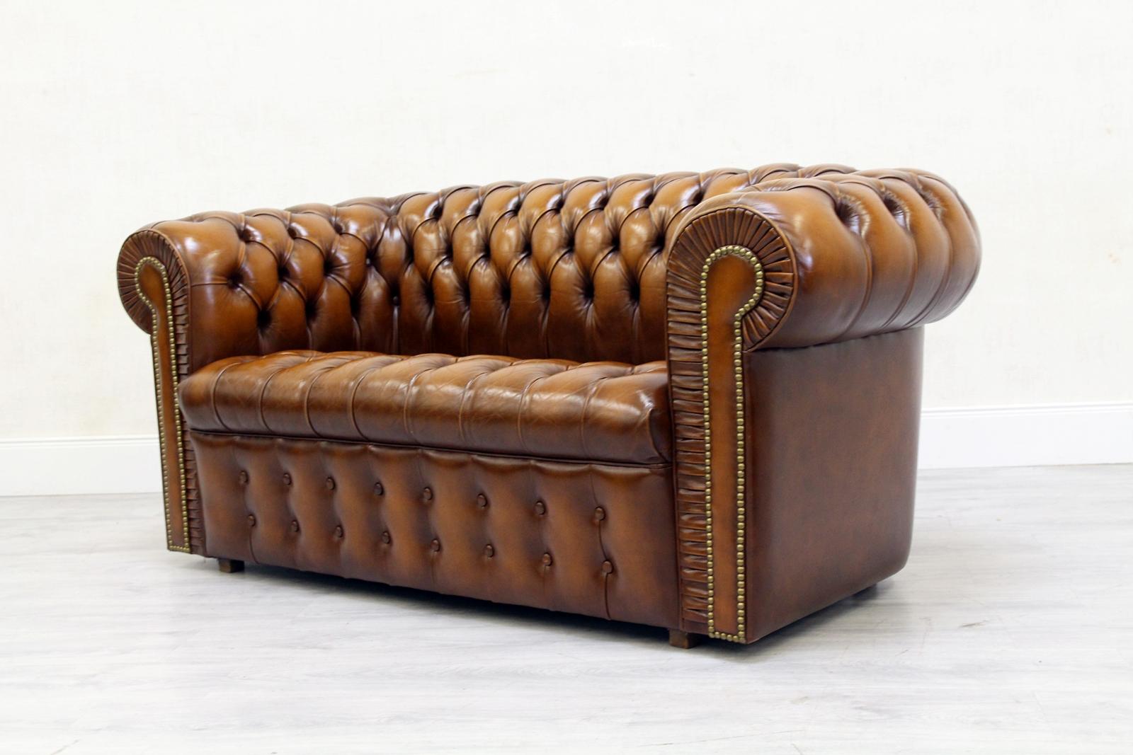 Late 20th Century Chesterfield Sofa Leather Antique Vintage Couch English Real Leather For Sale