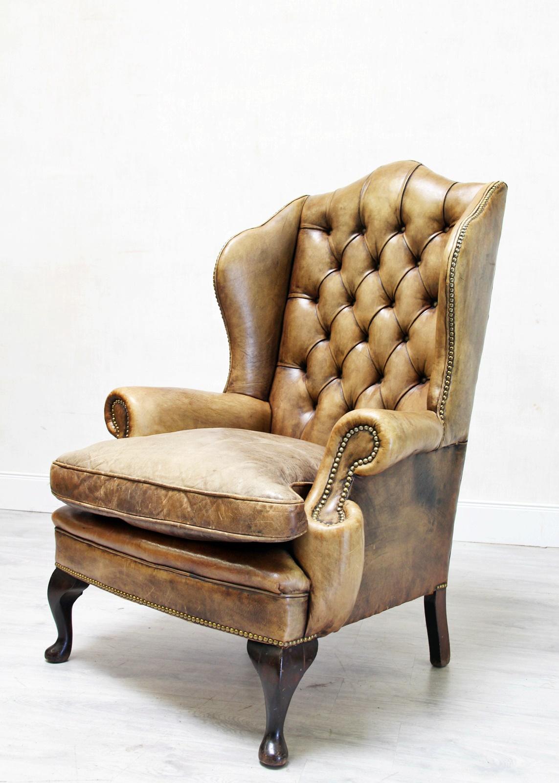 Chesterfield Sofa Set Armchair Couch Antique Wing Chair For Sale 8