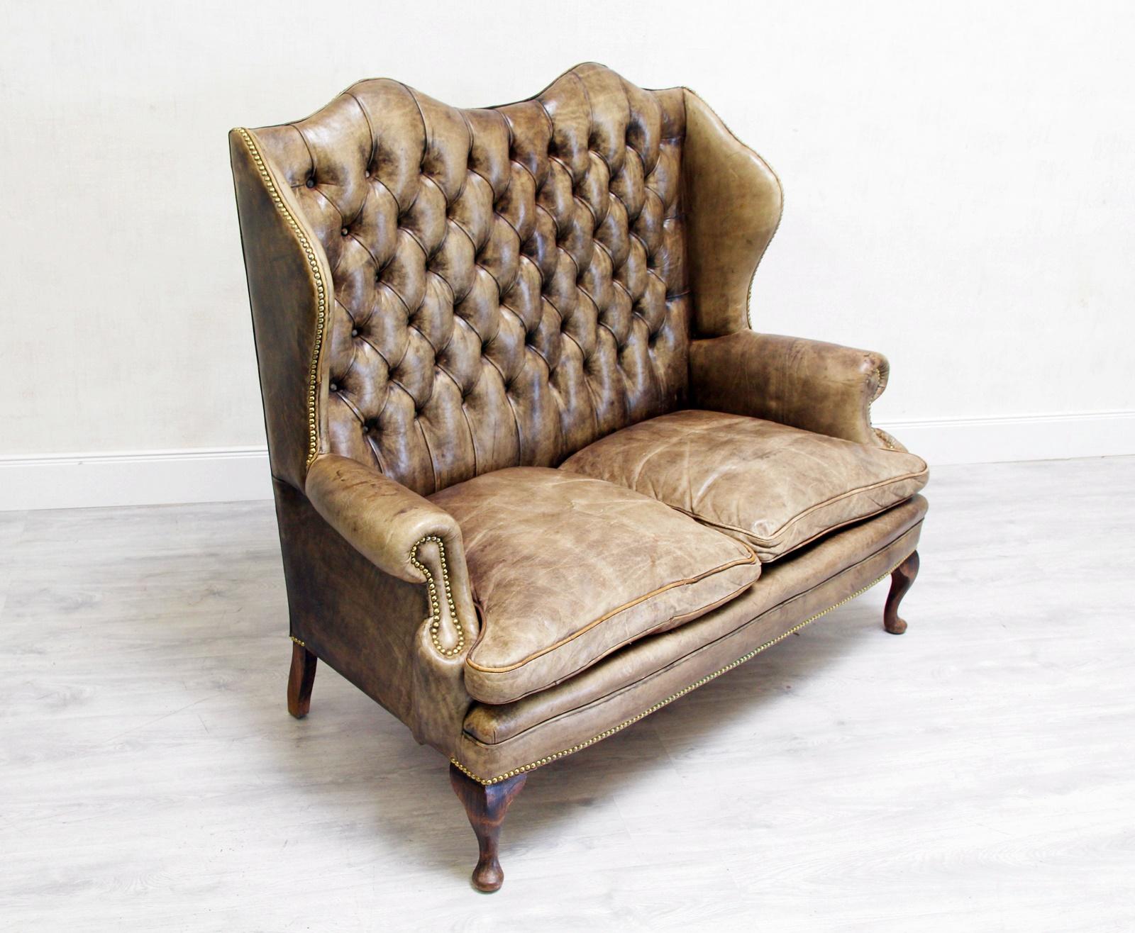 Chesterfield Sofa Set Armchair Couch Antique Wing Chair For Sale 2