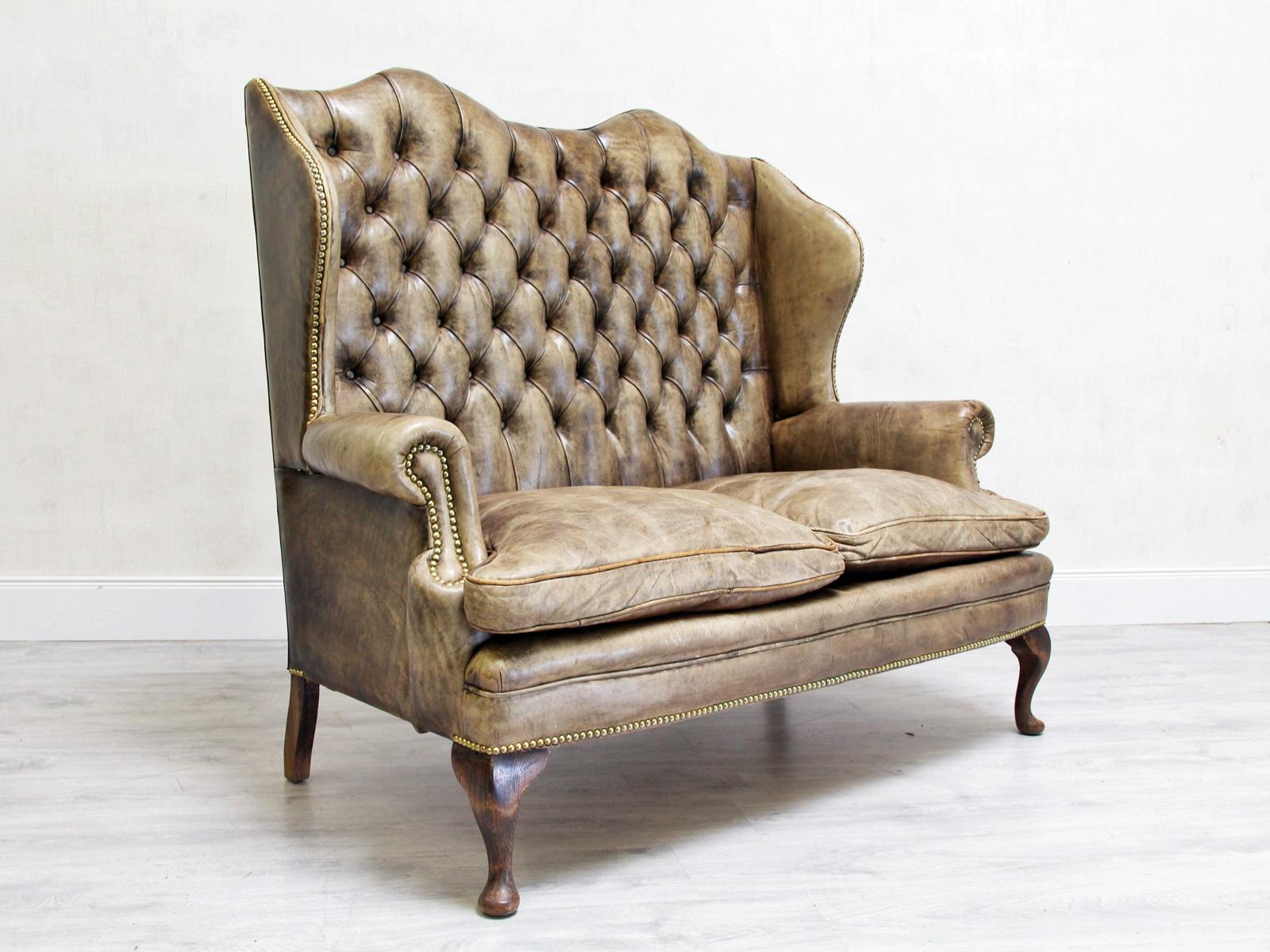 Chesterfield Sofa Set Armchair Couch Antique Wing Chair For Sale 3