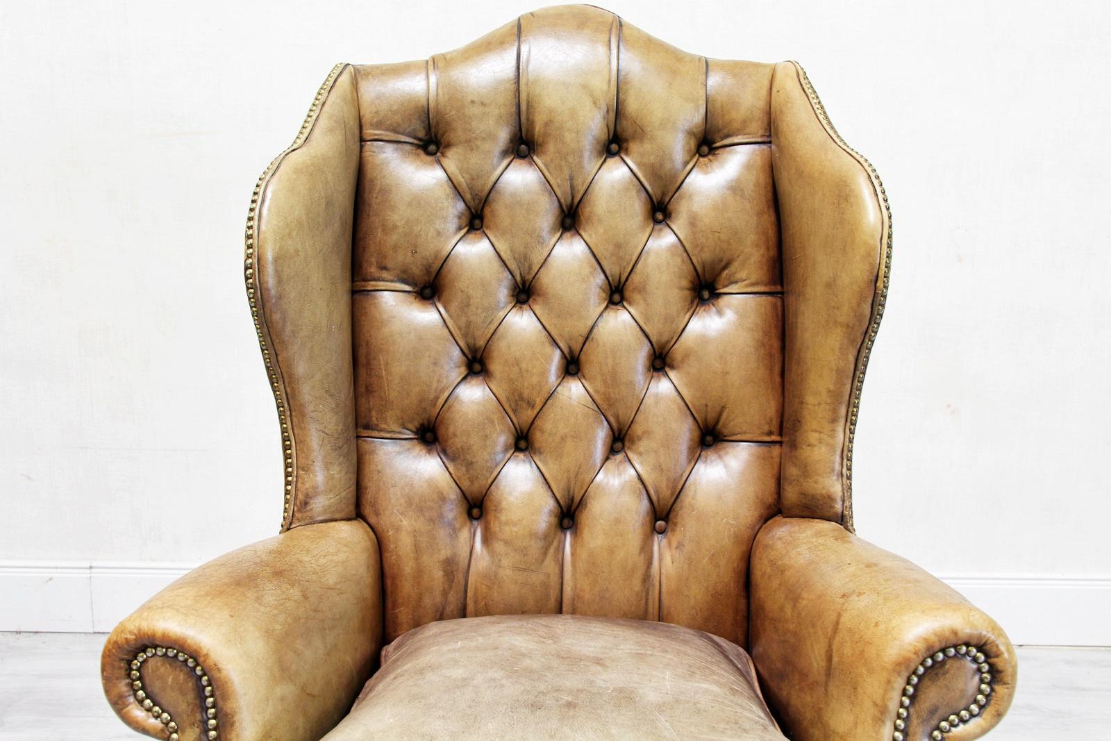 Chesterfield Sofa Set Armchair Couch Antique Wing Chair For Sale 5