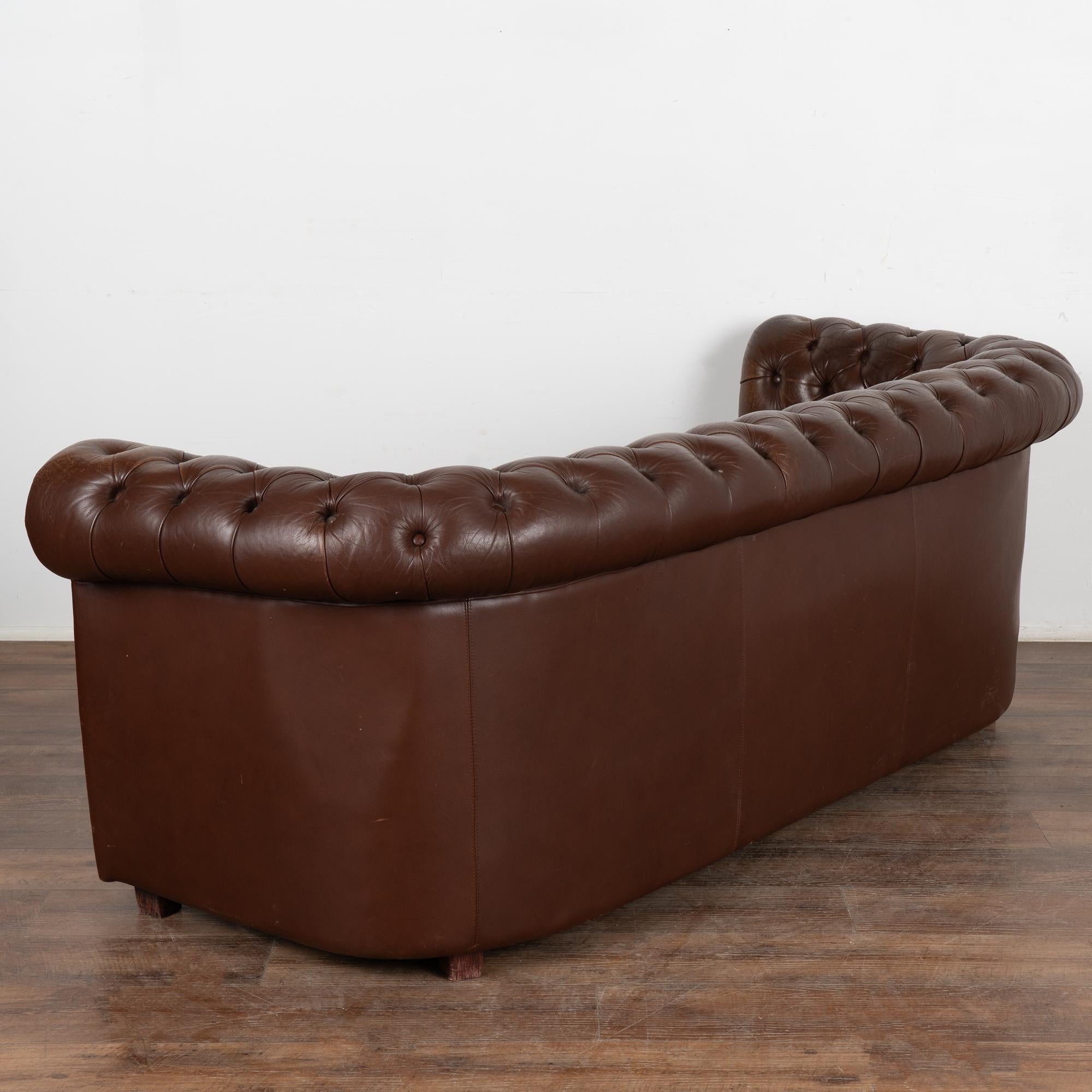 Chesterfield Style Brown Leather 3 Seat Sofa & 2 Club Chairs, circa 1920-40 For Sale 6