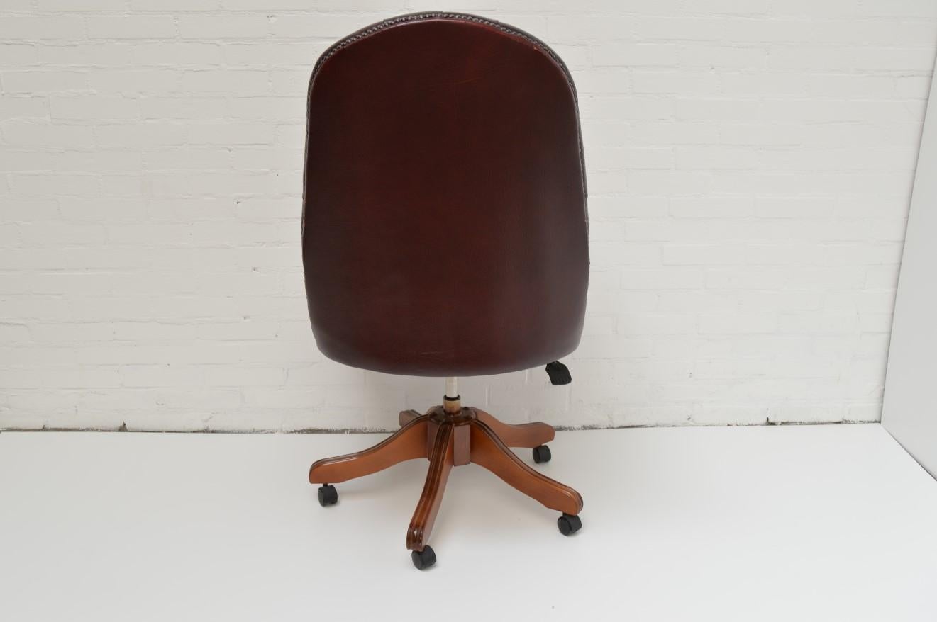 chesterfield swivel chair