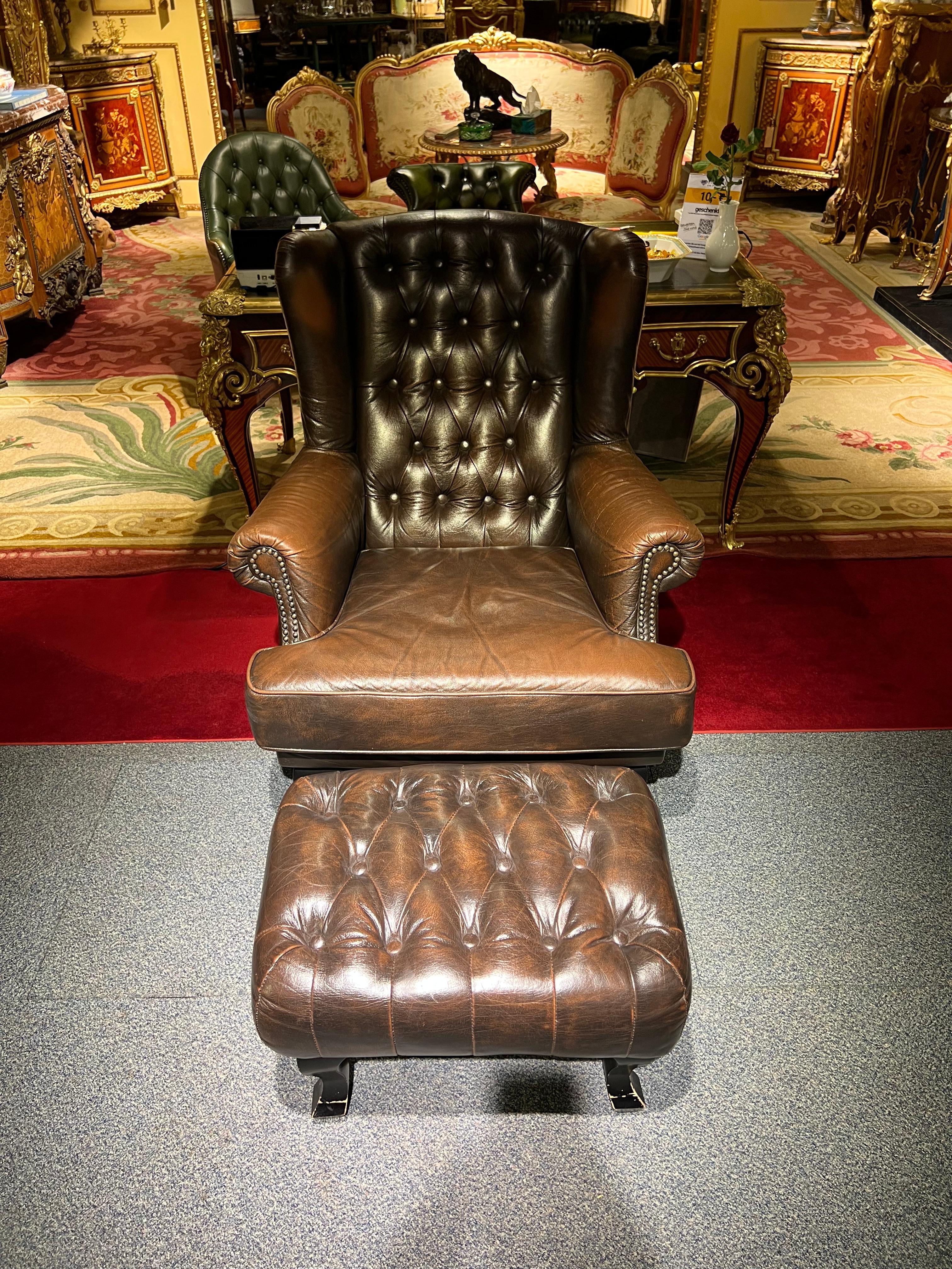 We are delighted to offer for sale this lovely Chesterfield Dutch hand dyed Cigar Brown leather library reading armchair with ottoman. A good looking and decorative pair, it has a lovely Victorian Gentleman’s club look and feel to it.