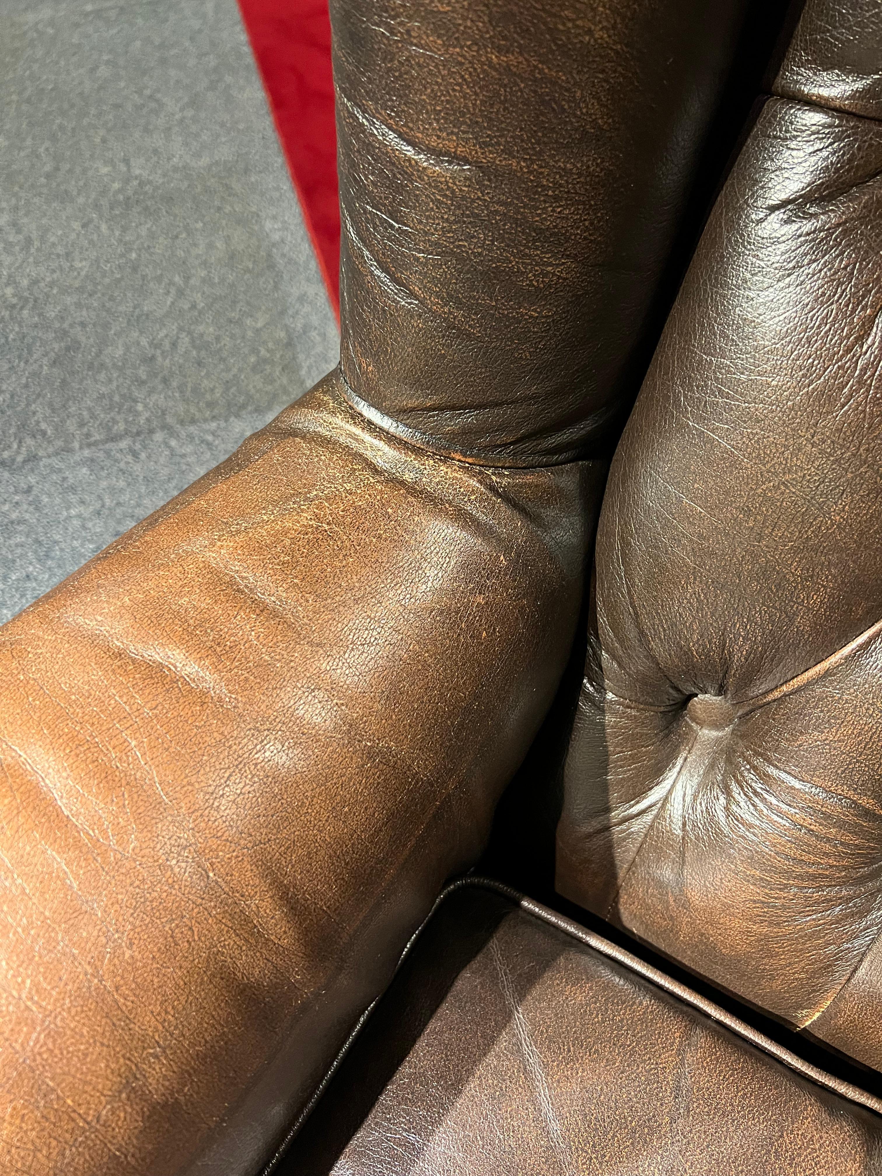 Chesterfield Tufted Dutch Brown Leather Library Club Armchair with Ottoman In Good Condition For Sale In Berlin, DE