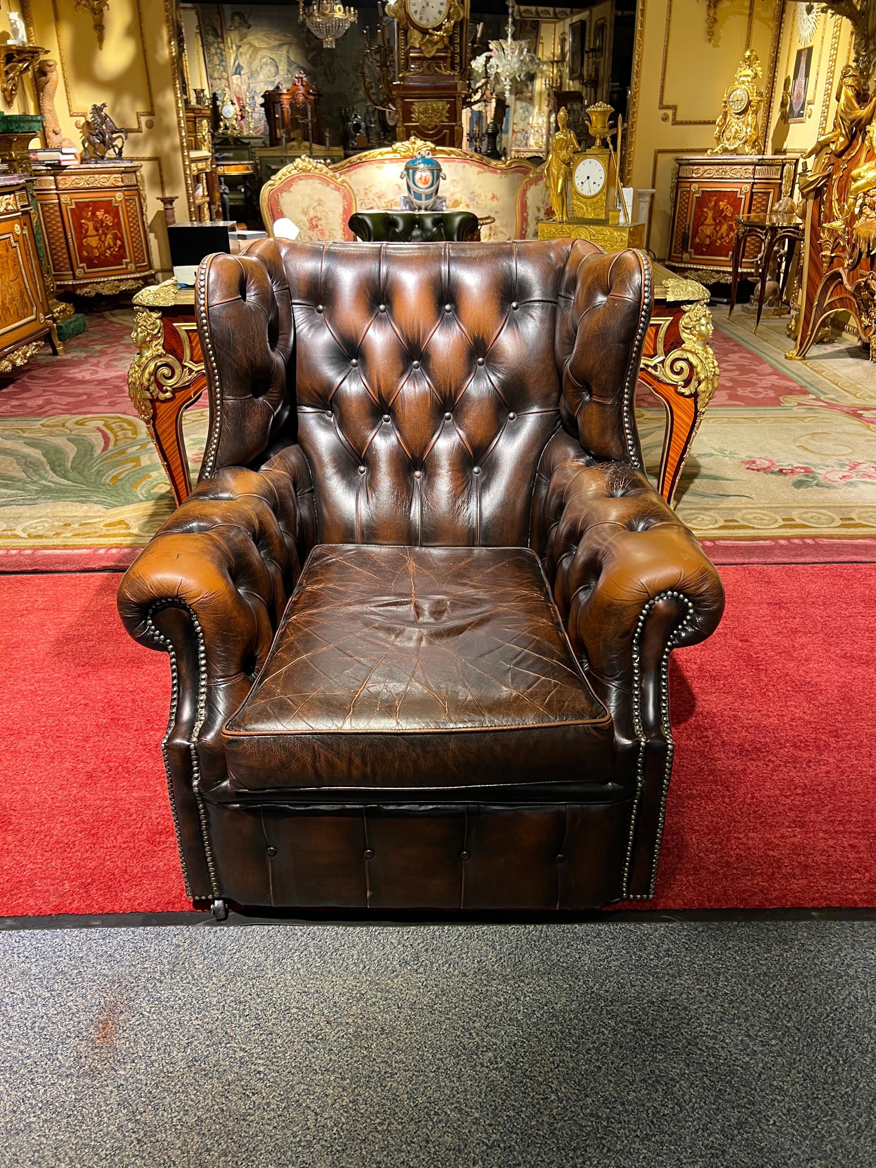 English Chesterfield Vintage Brown Leather Wingback Georgian Armchair with Horse hair For Sale