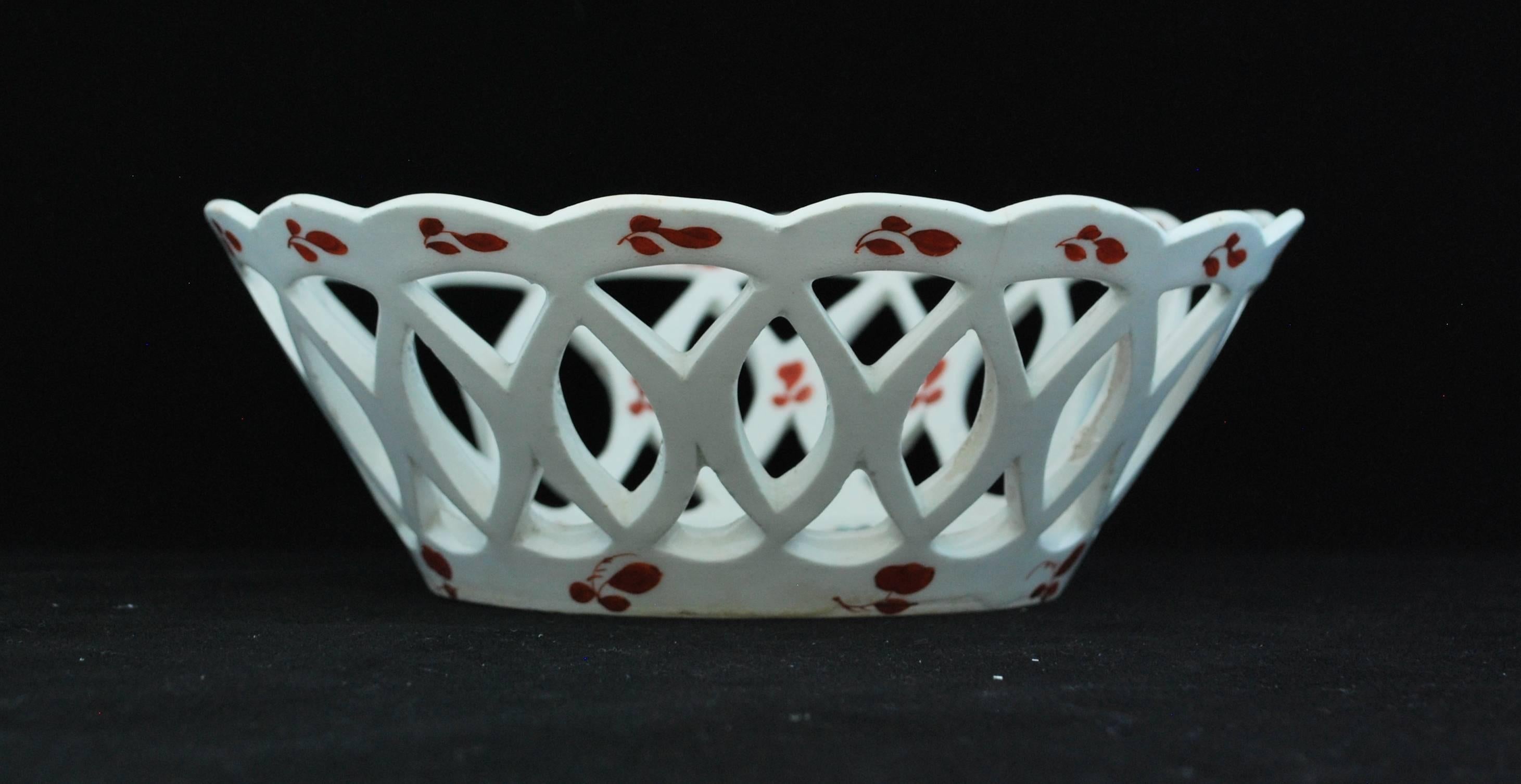 Chinoiserie Chestnut Basket, Two Quail Pattern, Bow Porcelain Factory, circa 1758