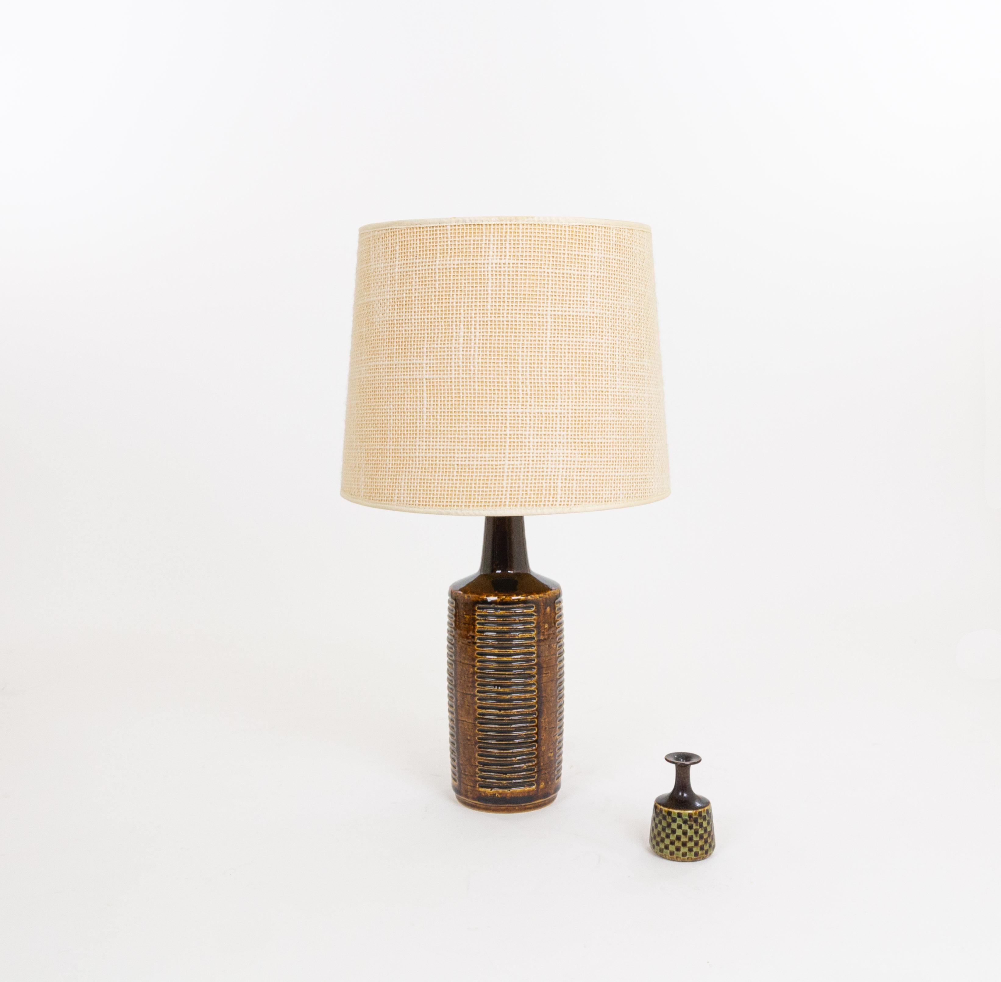 Glazed Chestnut Brown DL/30 table lamp by Linnemann-Schmidt for Palshus, 1960s For Sale