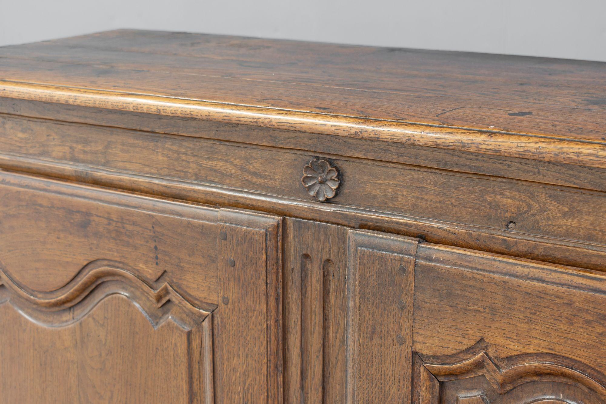 Buffet Castaño en venta 2