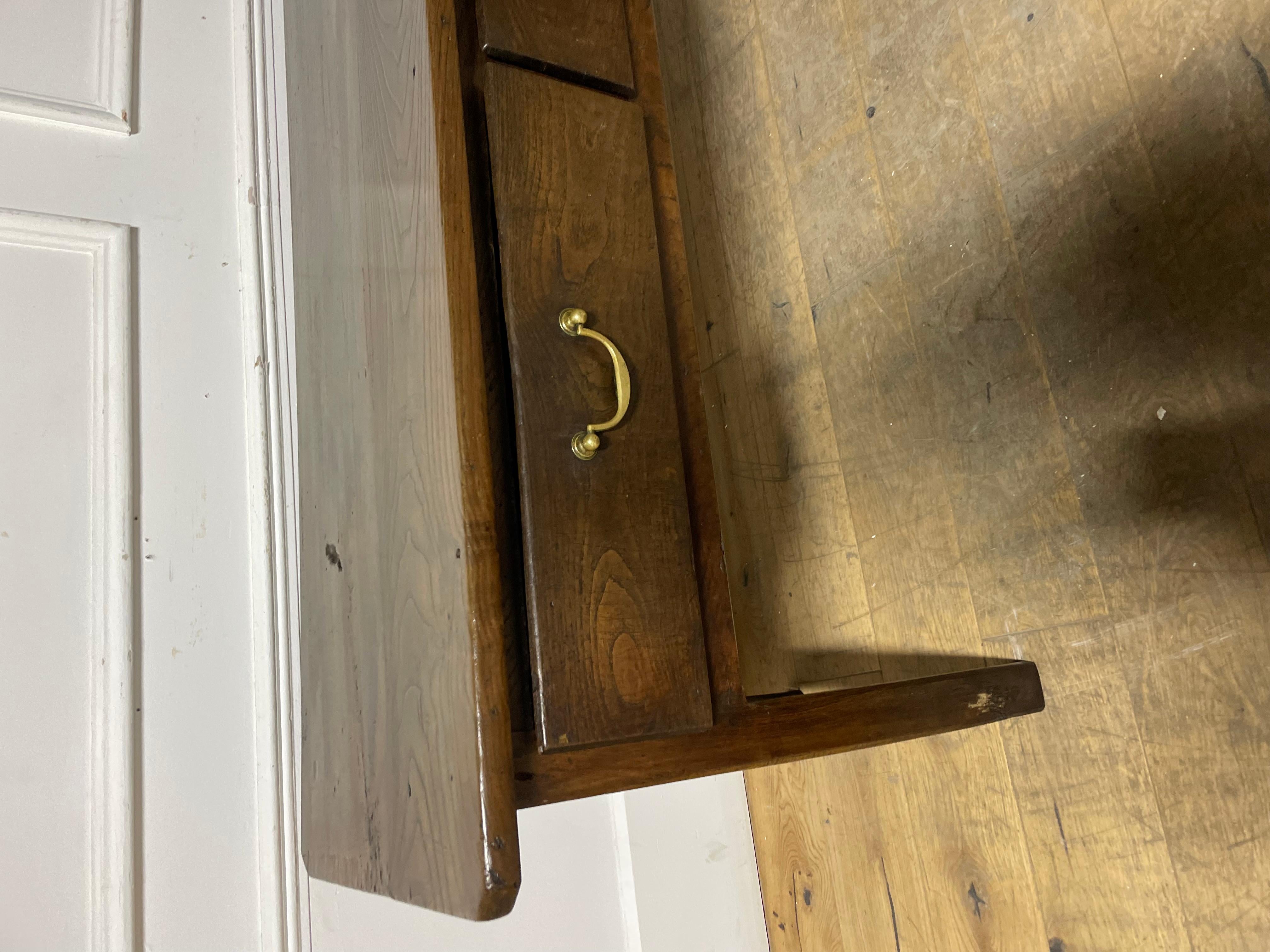 Chestnut dresser base / server / console table  In Good Condition For Sale In Budleigh Salterton, GB