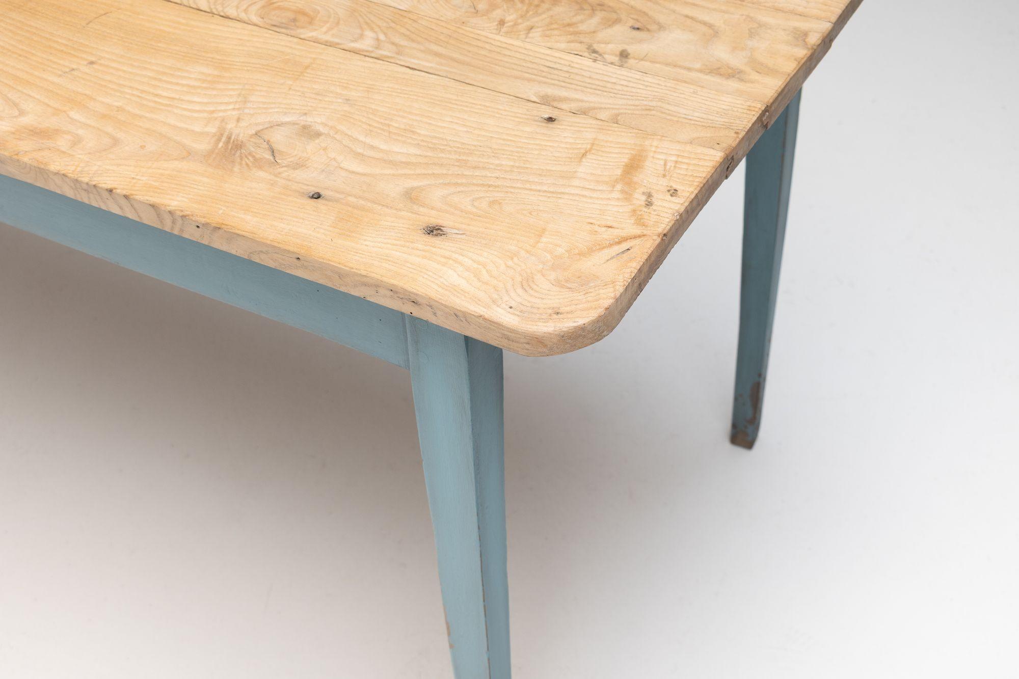 Milieu du XIXe siècle Table de ferme châtaignier en vente