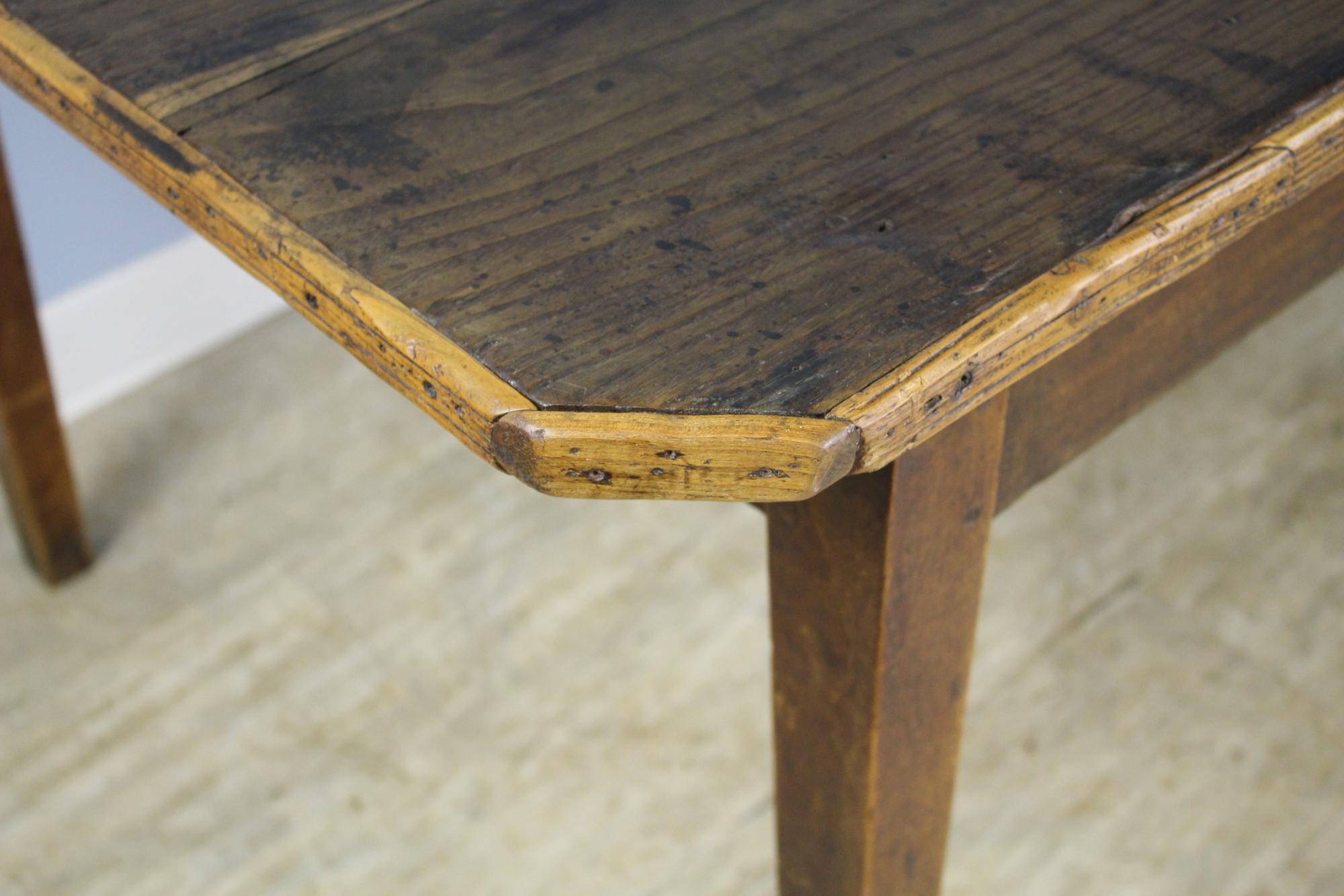 Chestnut Farm Table with Canted Corners and Decorative Edge In Good Condition In Port Chester, NY