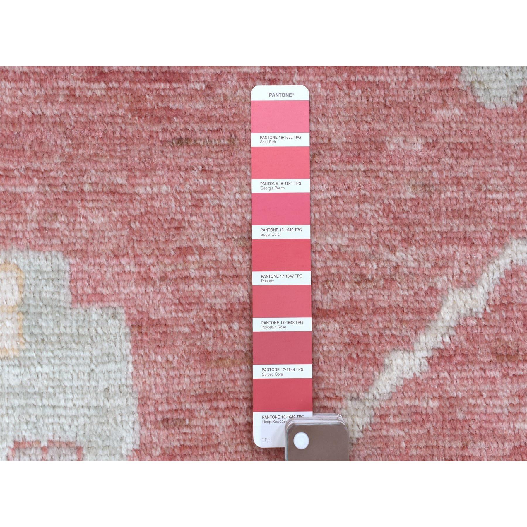 Handgeknüpfter übergroßer Teppich aus afghanischer Wolle Angora Oushak in Kastanienholz, Rosa, 13'9