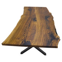 Mesa de cocina de madera maciza de castaño con canto vivo a medida - Mesa de comedor rústica