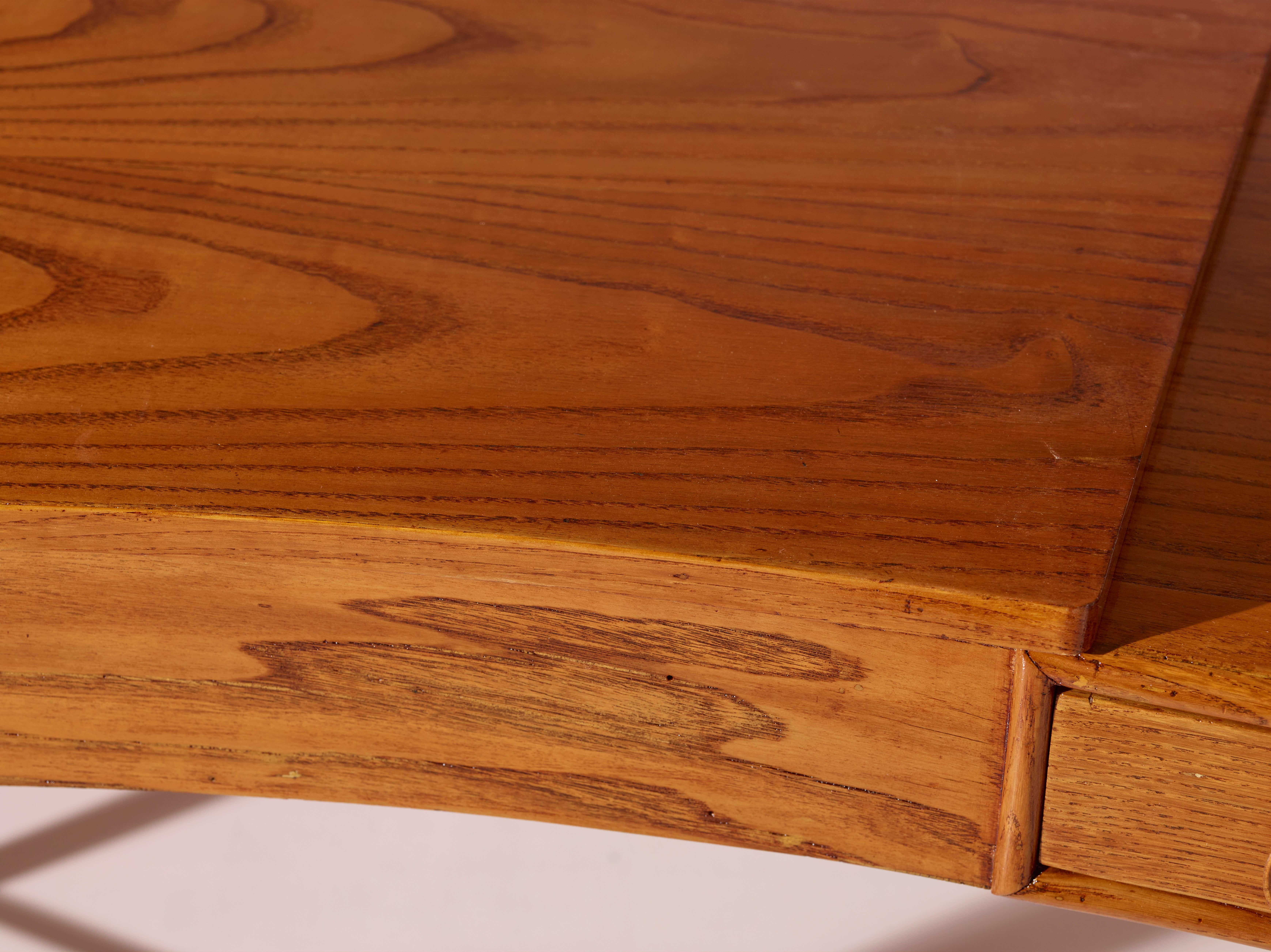 Schminktisch aus Kastanienholz, italienische Handwerkskunst, 1950er Jahre im Angebot 3