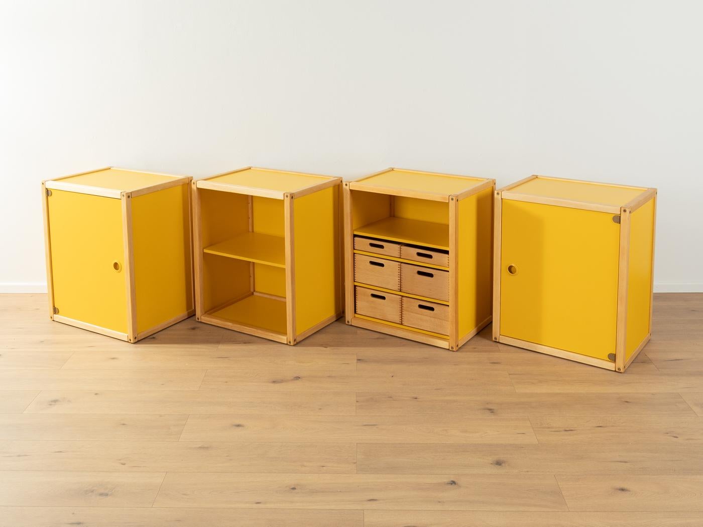 Late 20th Century  Chests of drawers, Flötotto  For Sale
