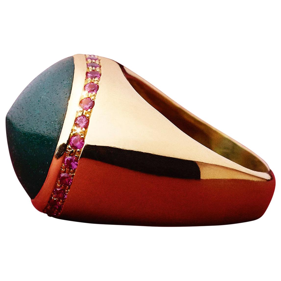 Chevalier, Green Jasper and Pink Sapphire, signet ring, yellow gold 18k For Sale