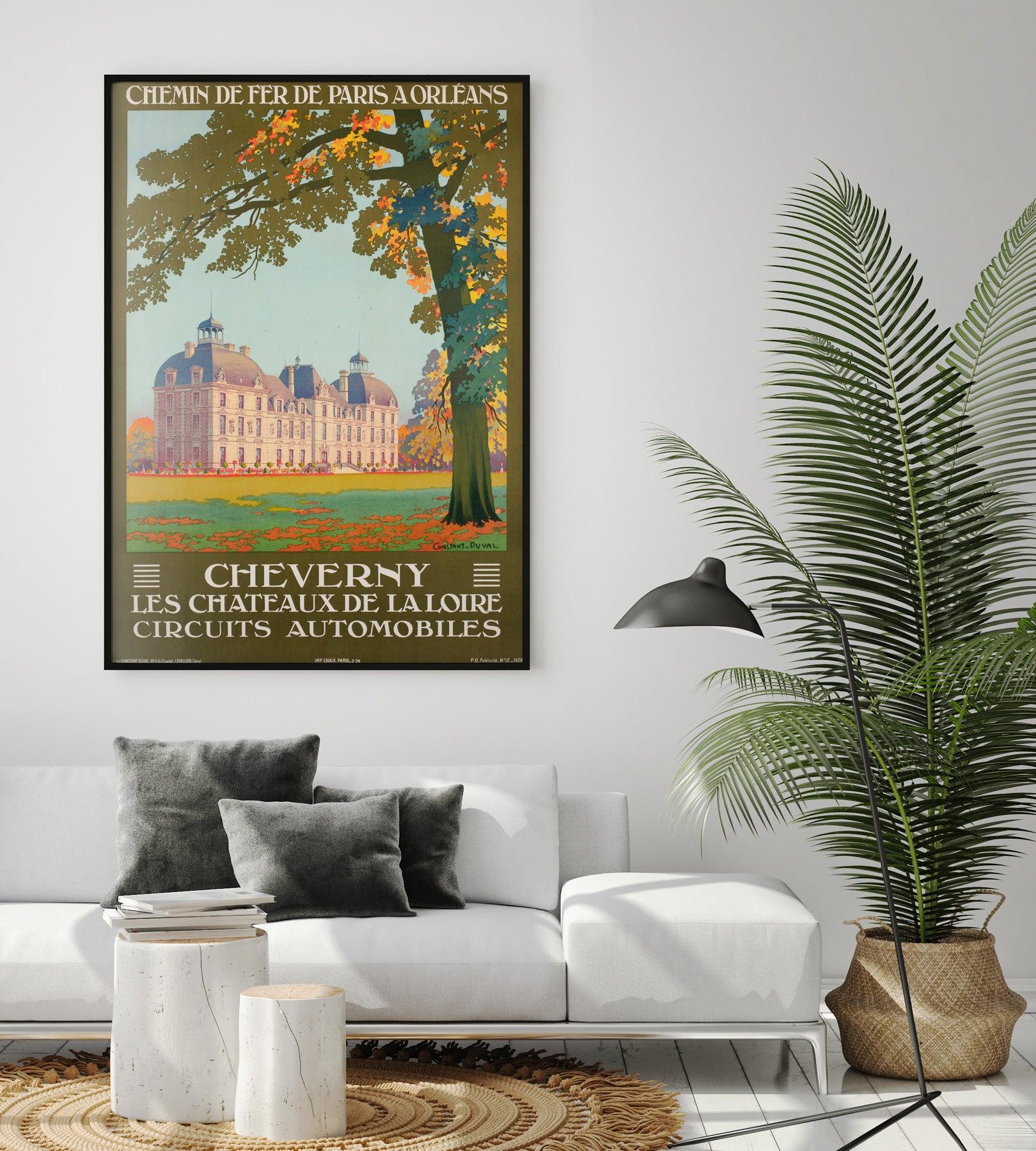 Dieses originale Vintage-Plakat wirbt für eine Reise zum Chateau Cheverny im Loire-Tal in Frankreich. Es stammt von dem französischen Maler und Plakatkünstler Constant Duval, der vor allem für seine lebhaften Eisenbahnplakate im Art-déco-Stil