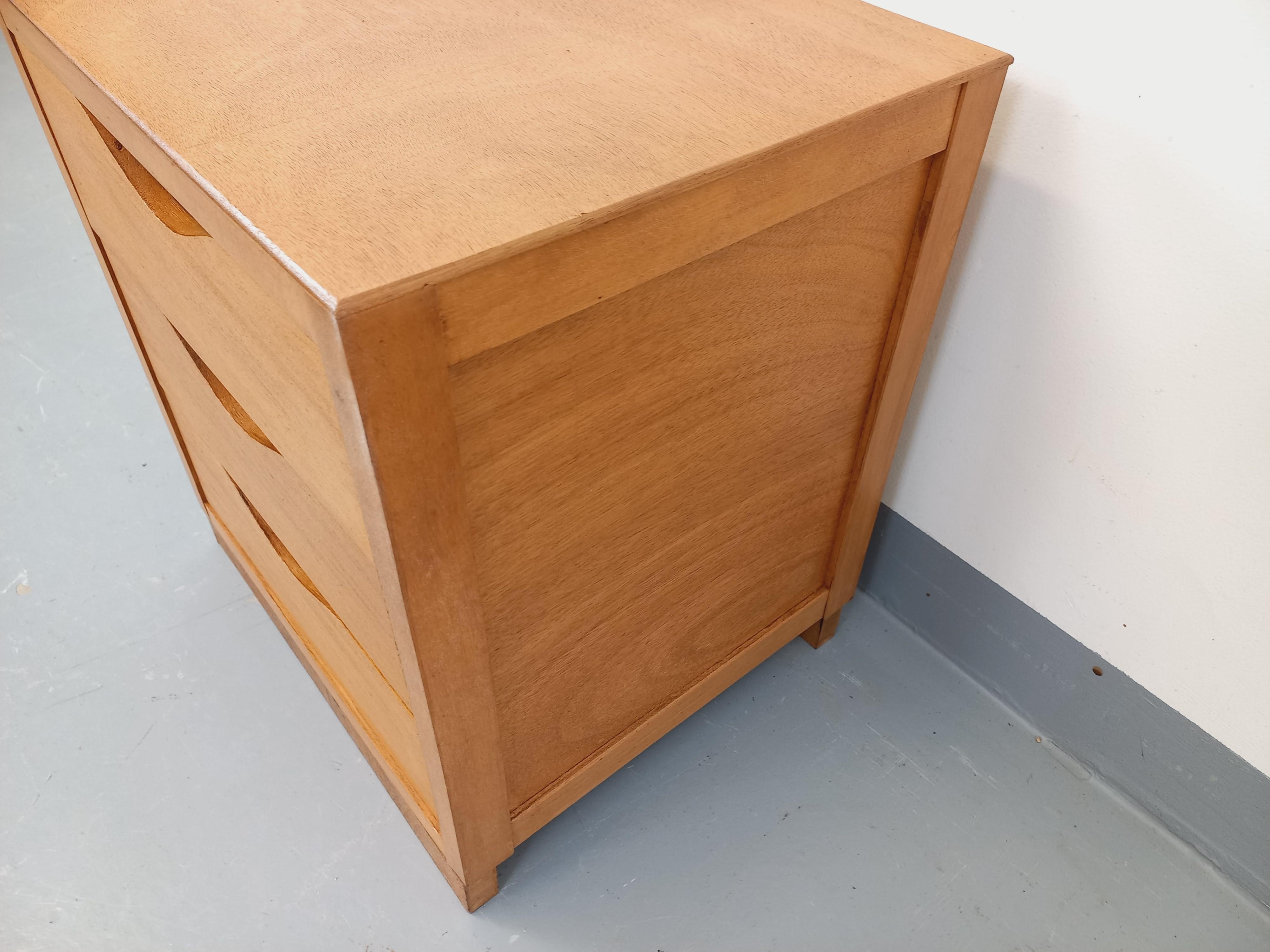 French Chevet caisson ou module de rangement vintage en bois massif des années 60 For Sale