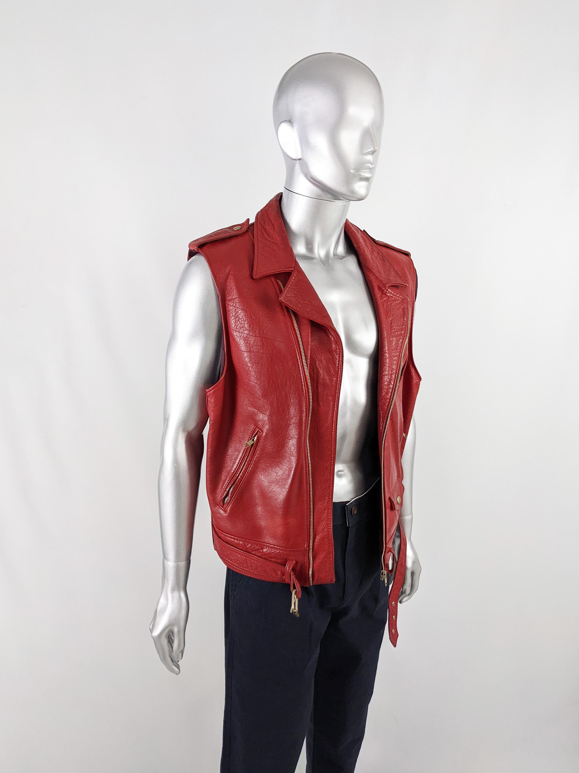 Chevignon Paris Vintage Mens Red Leather Sleeveless Jacket Biker Vest, 1980s For Sale 2