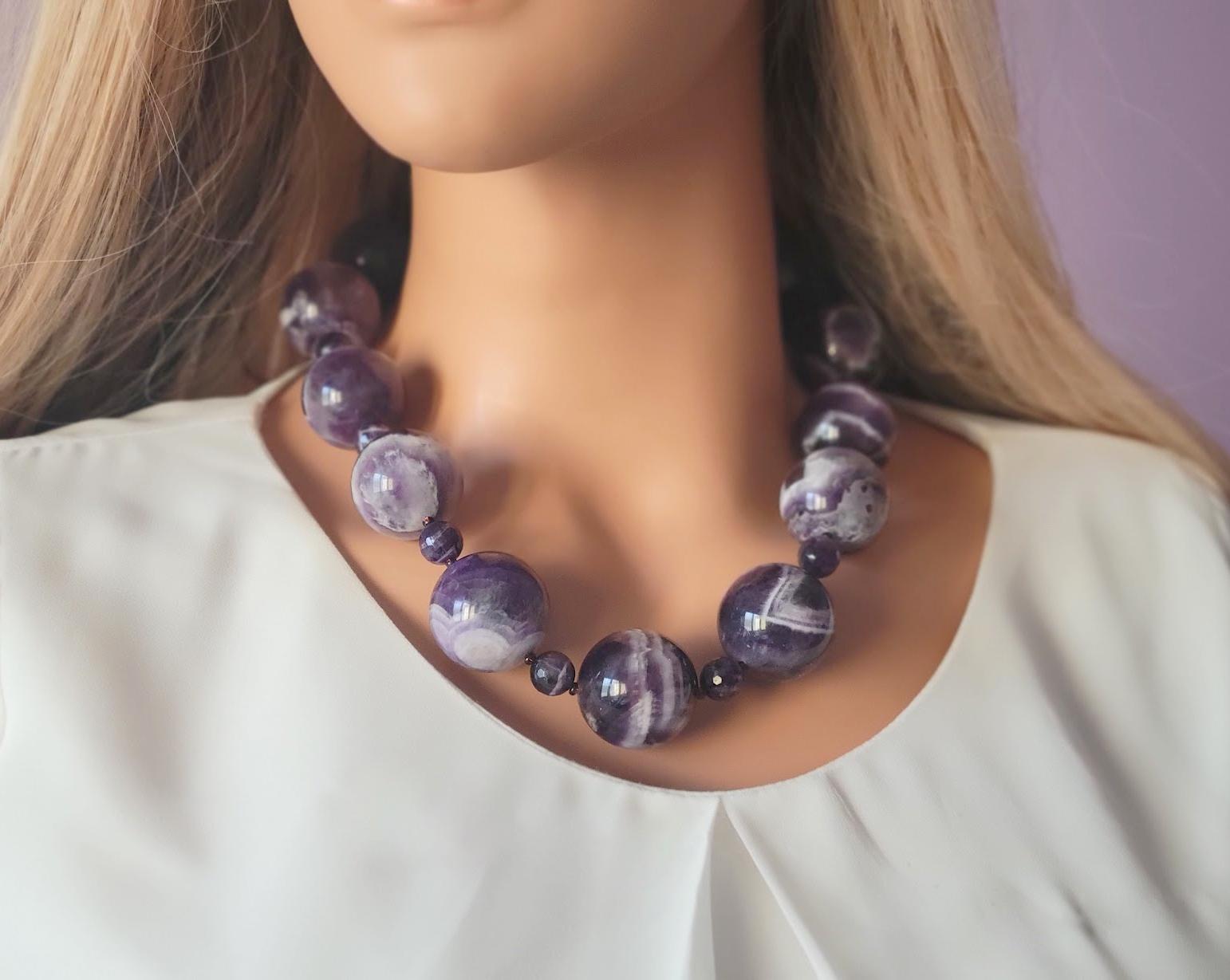 Chevron Amethyst Necklace For Sale 1