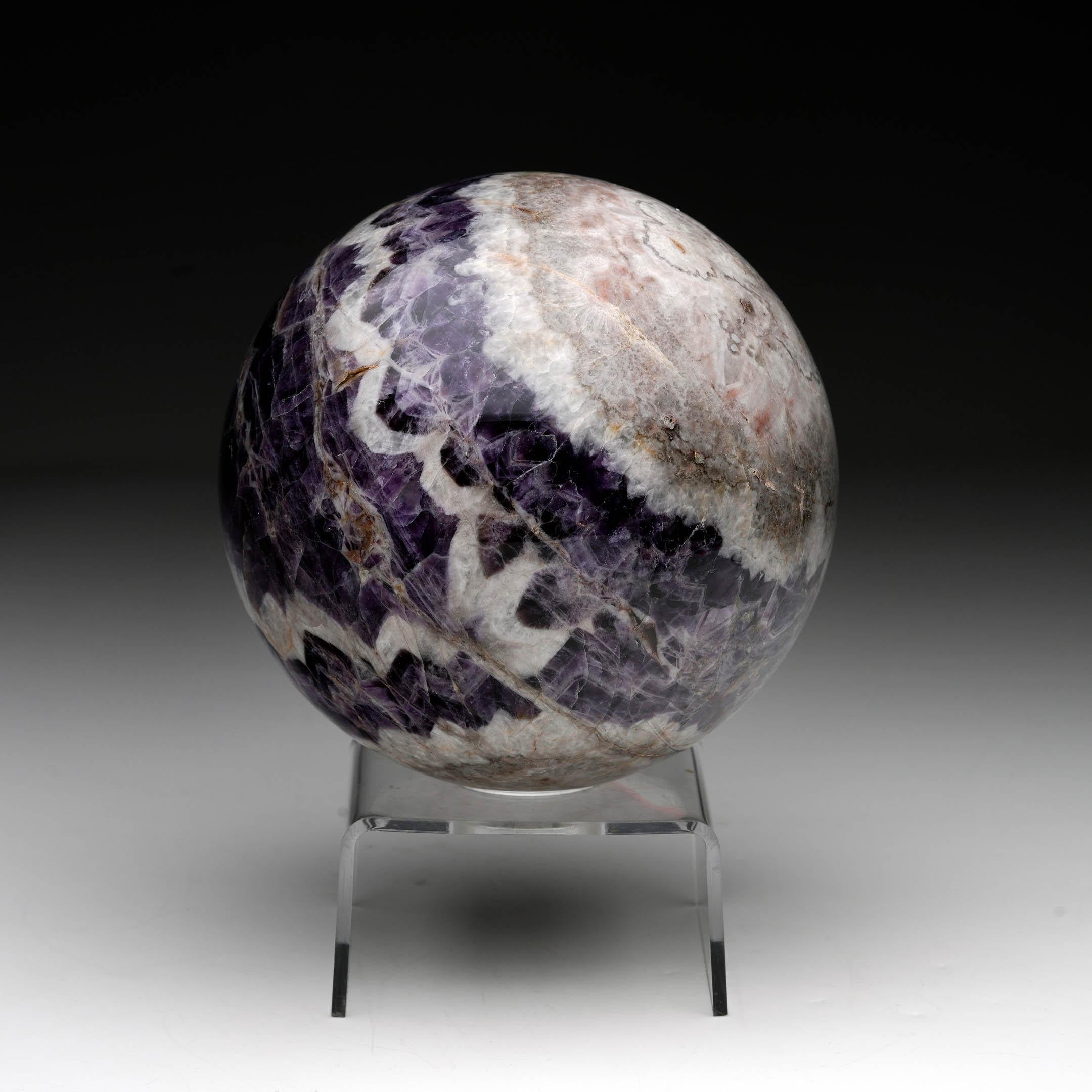 Sfera Chevron Ametista In condizioni Nuovo in vendita a New York, NY