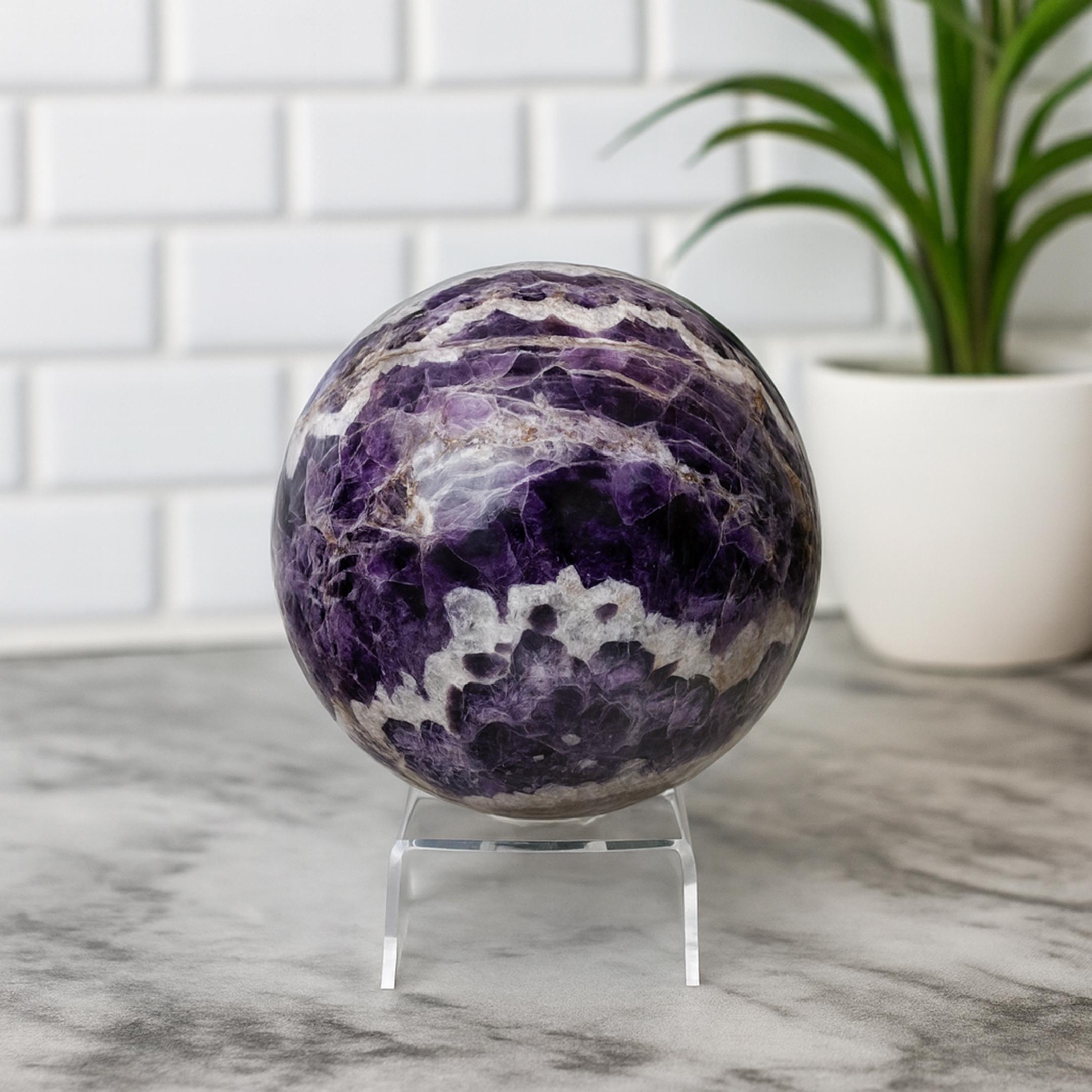 Sfera Chevron Ametista in vendita 1