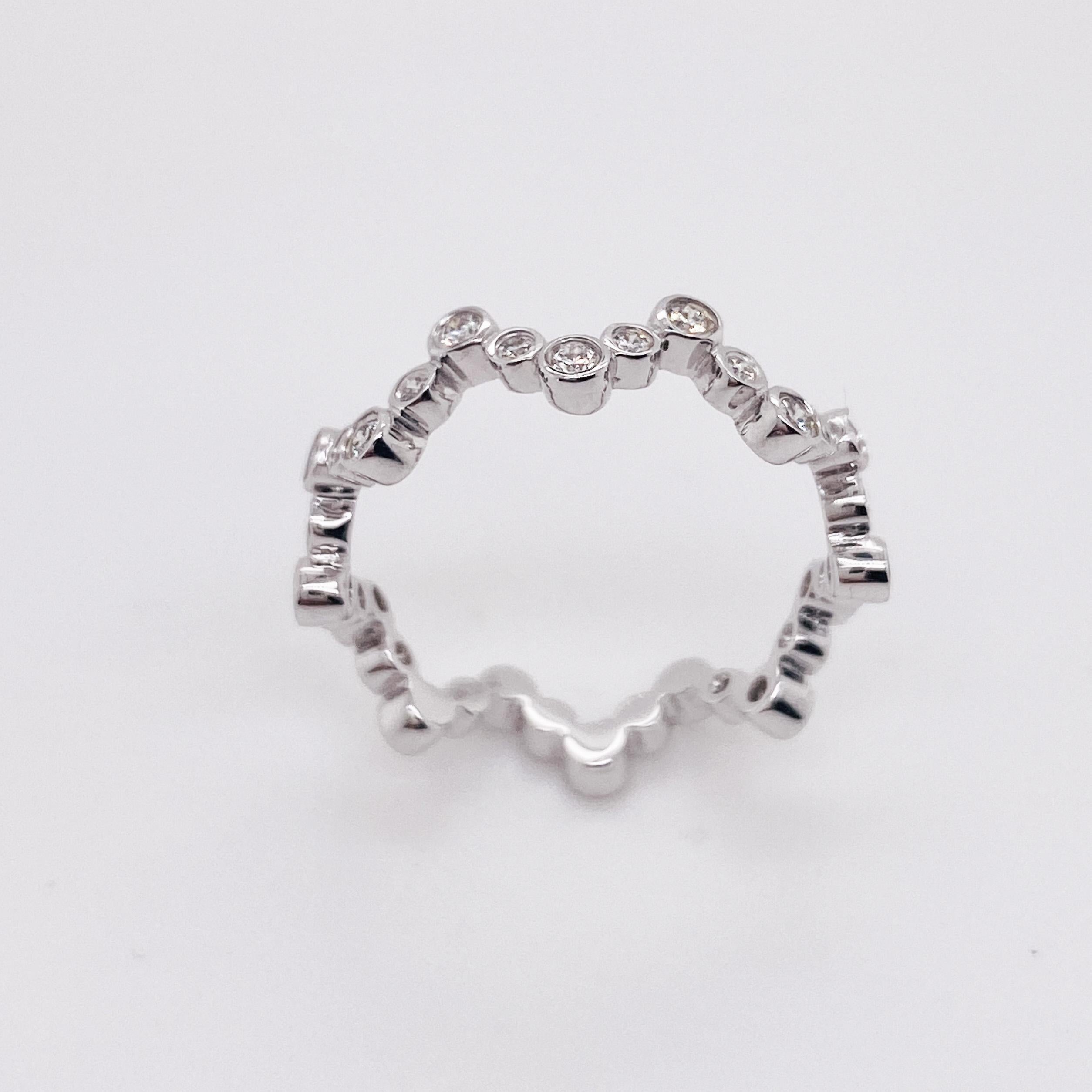 For Sale:  Chevron Bubble Diamond Band .34ct in 18k White Gold Bezel Zig Zag Stackable Ring 3