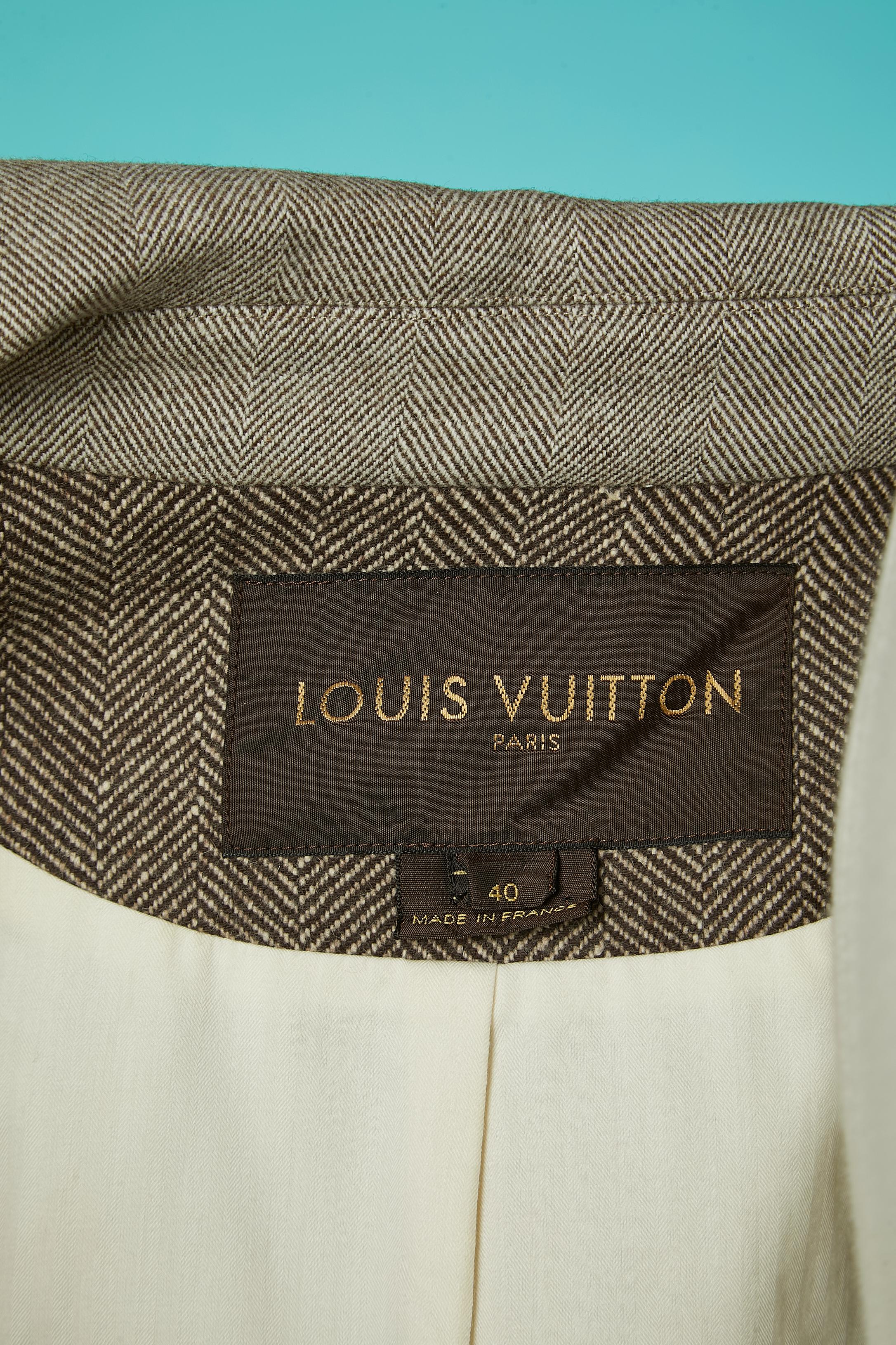 Chevron doppelreihiger Rockanzug mit gerafften Taschen Louis Vuitton  im Angebot 6