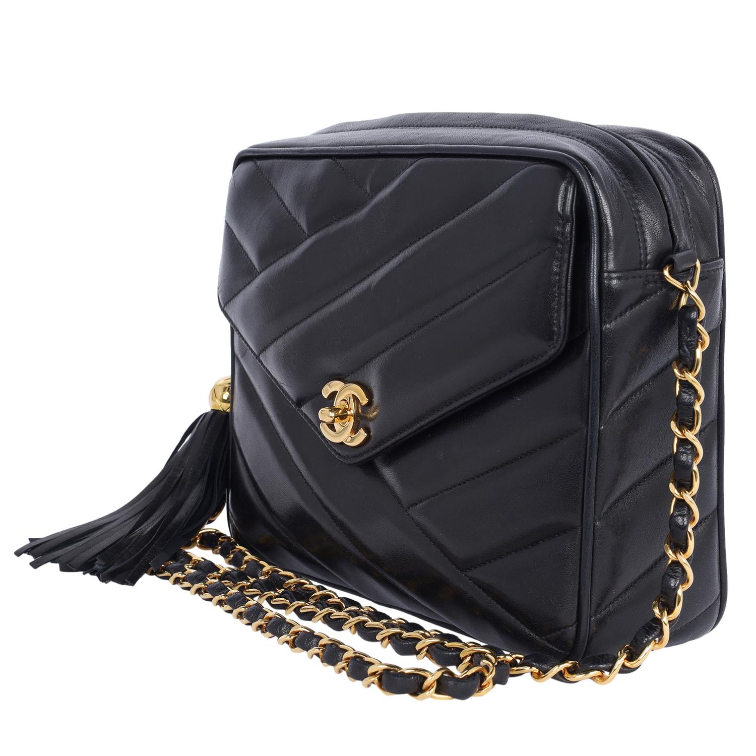 Women's Chevron Lambskin Envelope Pocket Camera Bag Medium Black