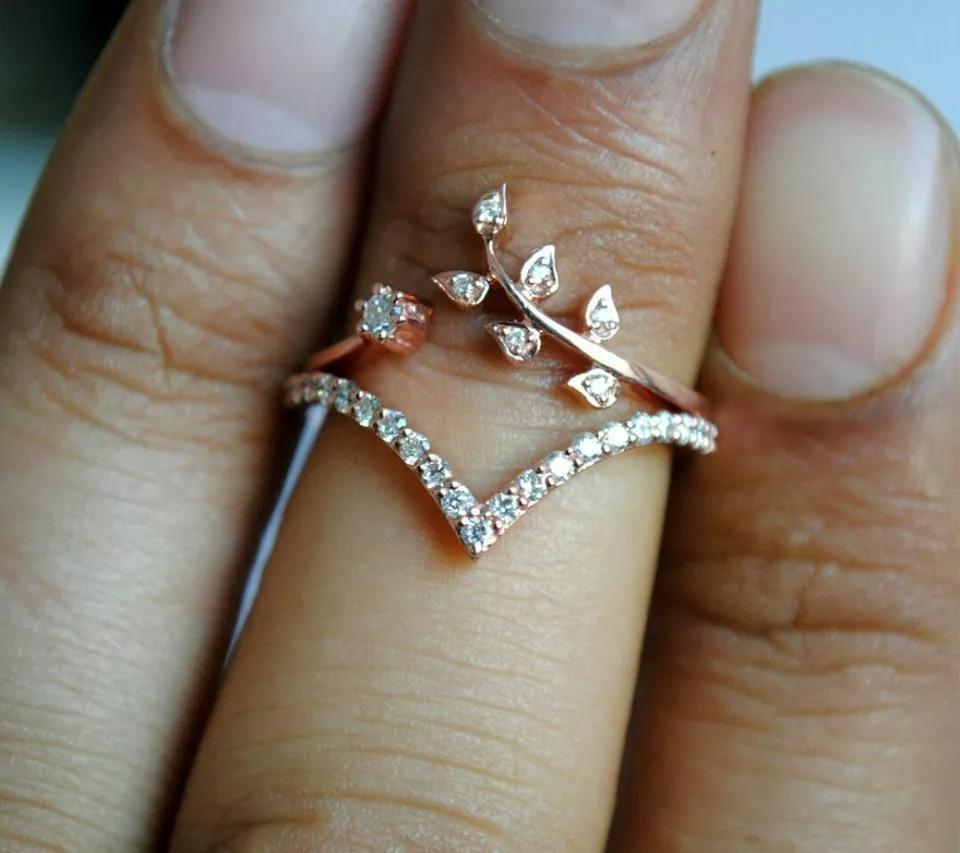 Round Cut Chevron Leaf Ring Set 14k Gold Natural Diamond Wedding Band Stack For Sale