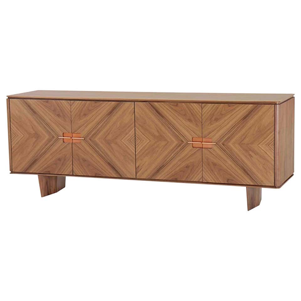 Sideboard Showing Hand Painted Legendary Japanese Pattern For Sale at ...