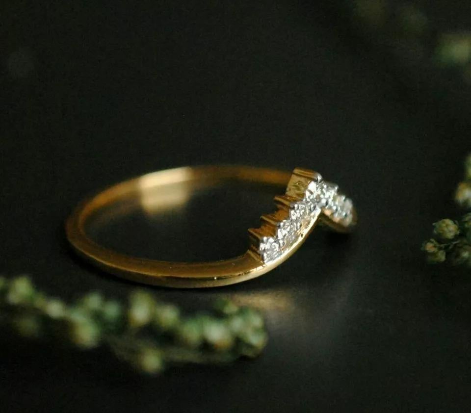 Chevron Stackable 14k Gold Natural Diamond Wedding Band Promise Ring Crown Gift.
Light weight can be worn everyday

Additional information:
Condition: New without tags: A brand-new, unused, and unworn item (including handmade items) that is not in