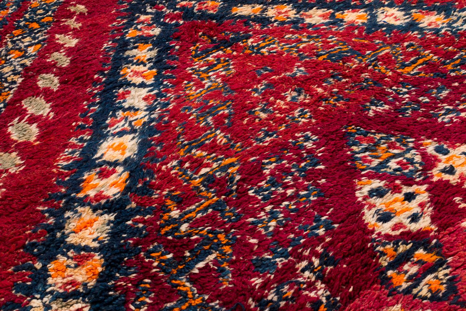 Antiquités Beni Mguild Marocain Laine Shag Midcentury Vintage Chevron Area Rug en vente 5