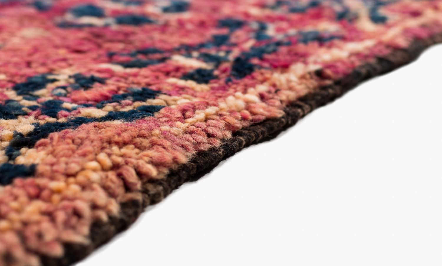 Alfombra antigua Beni Mguild de lana marroquí Shag Midcentury Vintage Chevron en venta 4