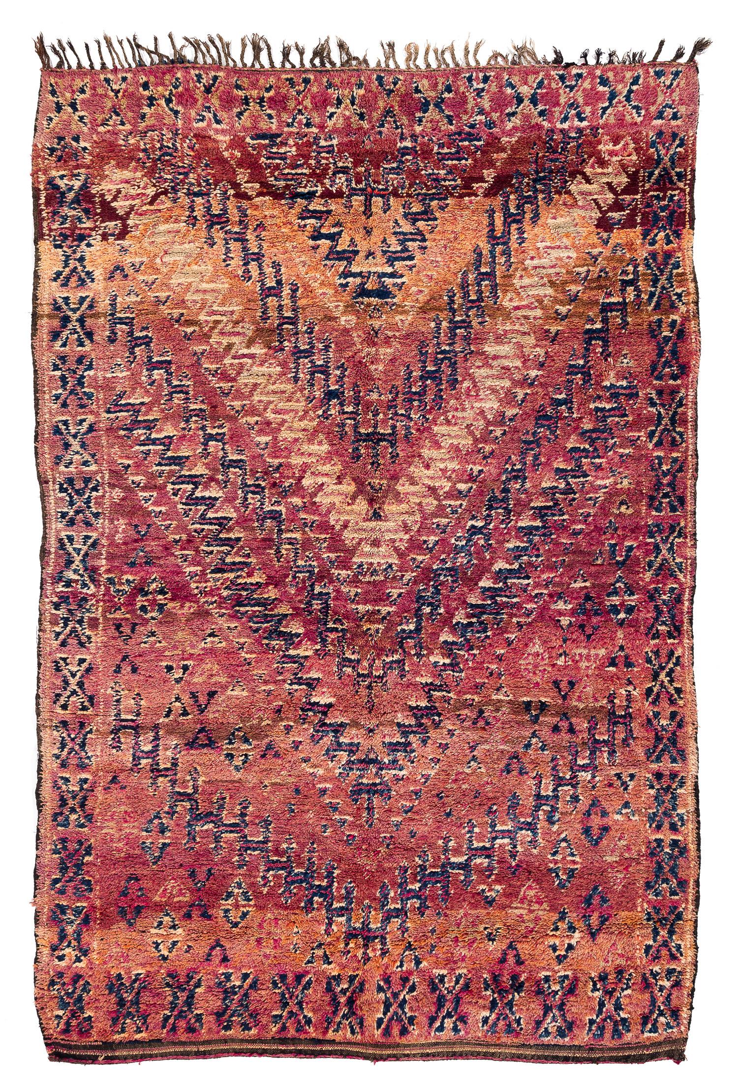 Alfombra antigua Beni Mguild de lana marroquí Shag Midcentury Vintage Chevron en venta 5
