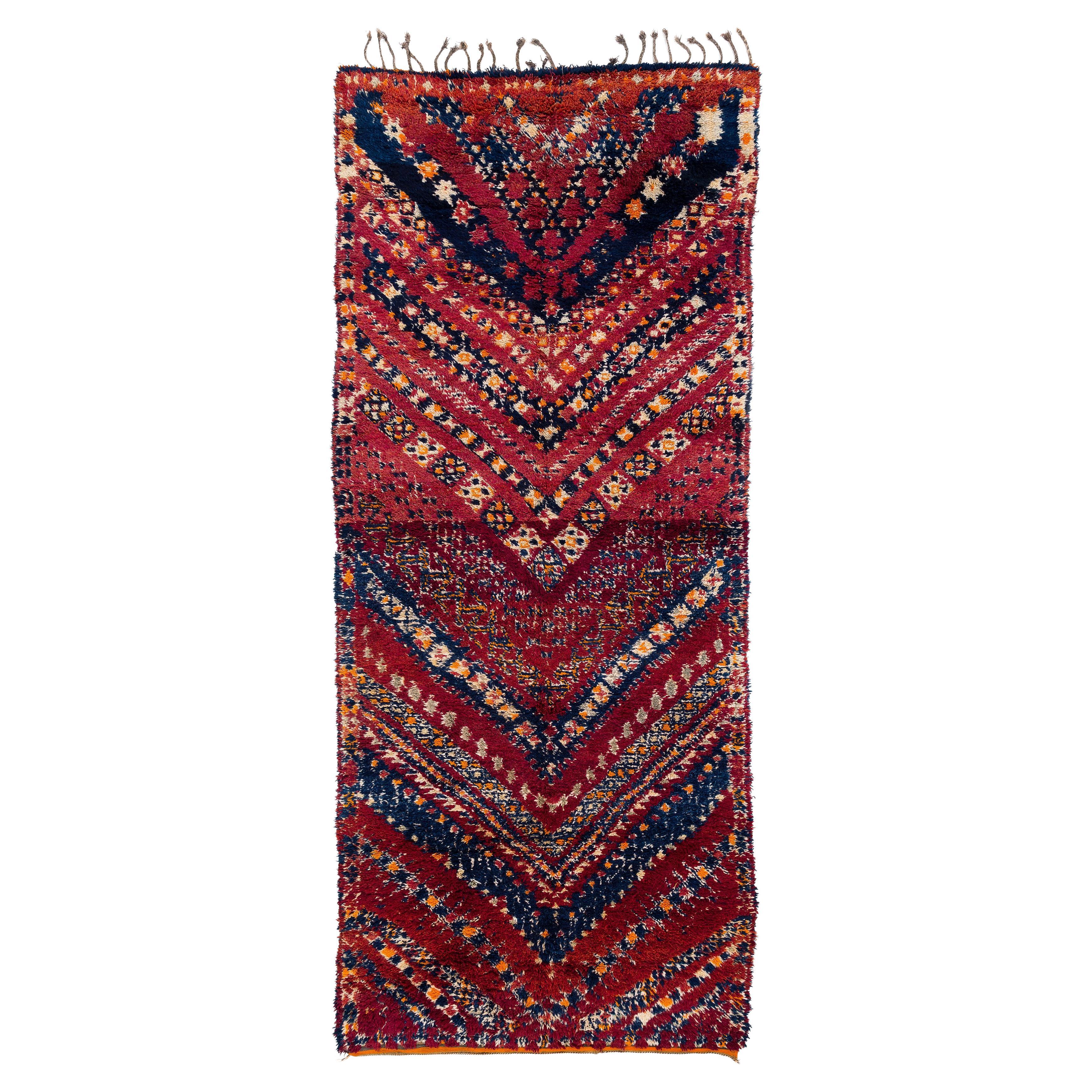 Antiquités Beni Mguild Marocain Laine Shag Midcentury Vintage Chevron Area Rug en vente