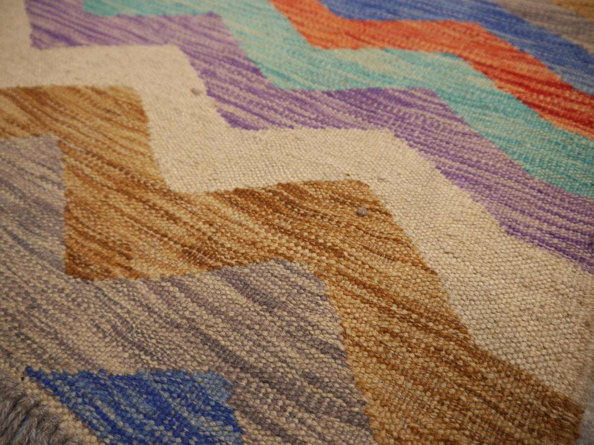 Bambus-Kelim-Teppich Chevron Zickzack-Design mit natürlicher, organisch gefärbter Wolle flach handgewebt im Angebot 3