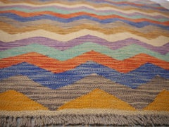 Rug & Kilim Design Chevron Zig Zag con lana naturale a tintura organica tessuta a mano in piano