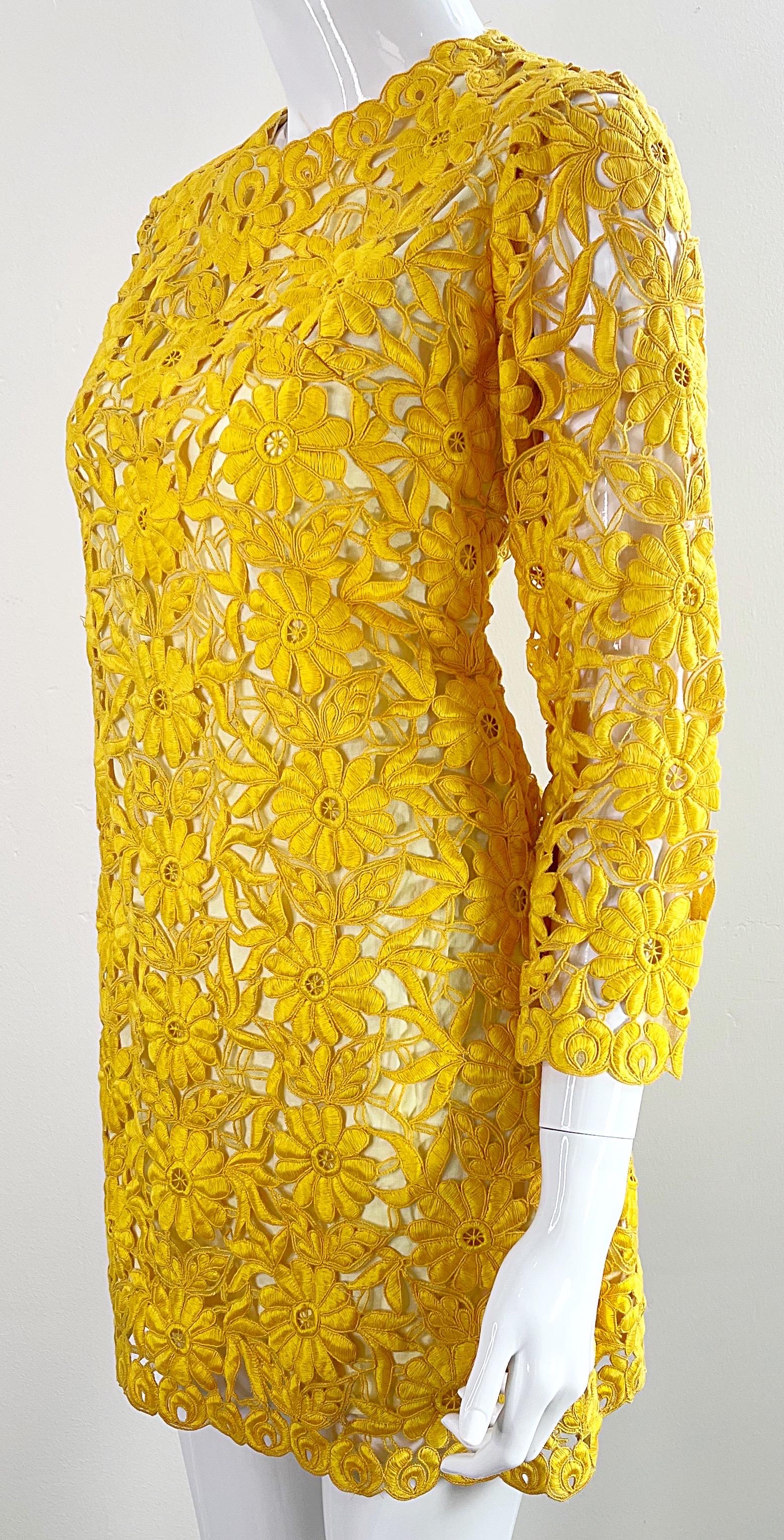 Chic 1960s Yellow Mustard Crochet 3/4 Sleeves Vintage 60s Mini Dress Tunic Top 3