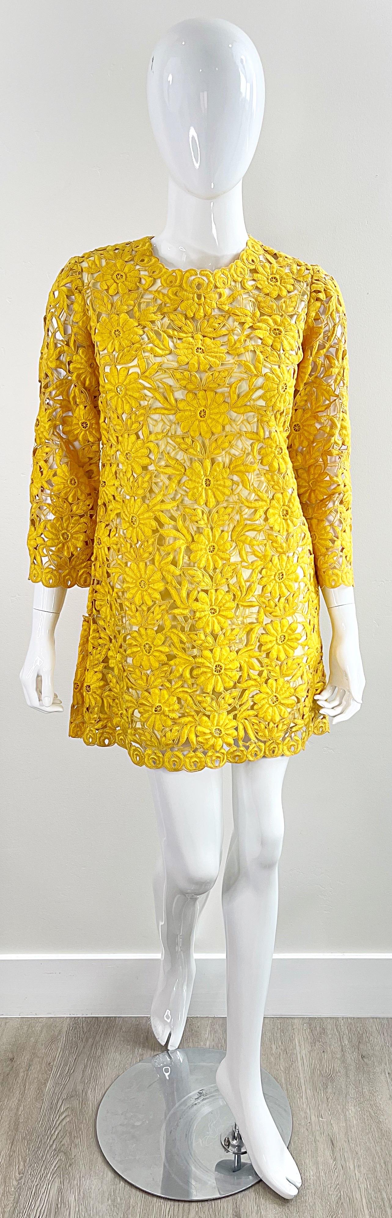 Chic 1960s Yellow Mustard Crochet 3/4 Sleeves Vintage 60s Mini Dress Tunic Top 4