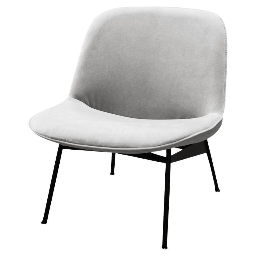 Chiado Lounge Chair with Aluminum and Black For Sale