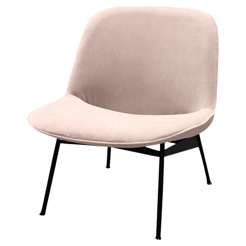 Chiado Lounge Chair with Vigo Blossom and Black