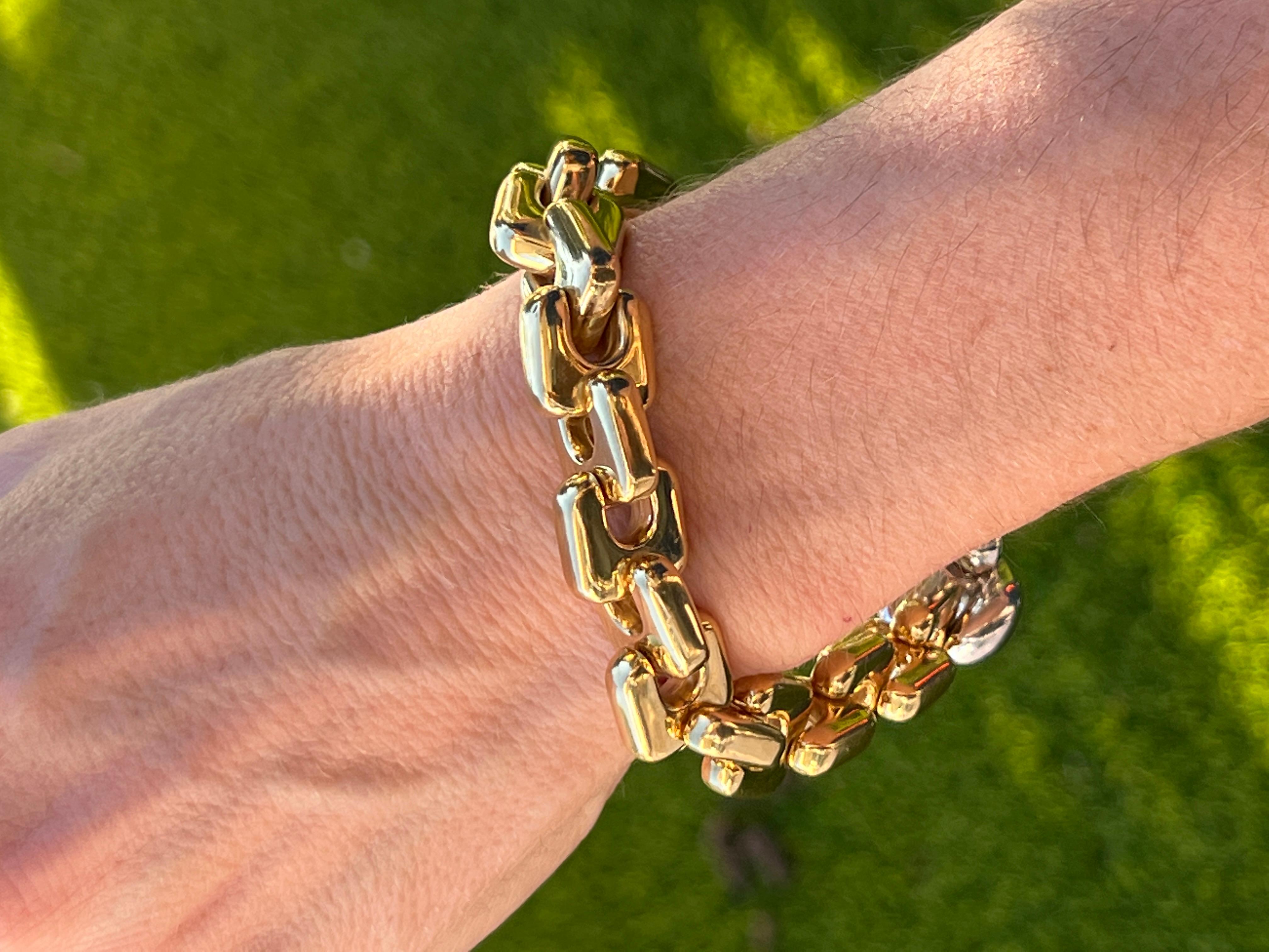 Chiampesan Pulsera italiana de eslabones gruesos de oro amarillo de 18 quilates con cierre de rubí cabujón 1