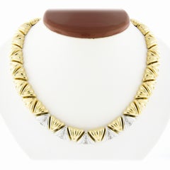 Collana Chiampesan in oro TT 18 carati con diamanti a forma di anello triangolare da 16 pollici