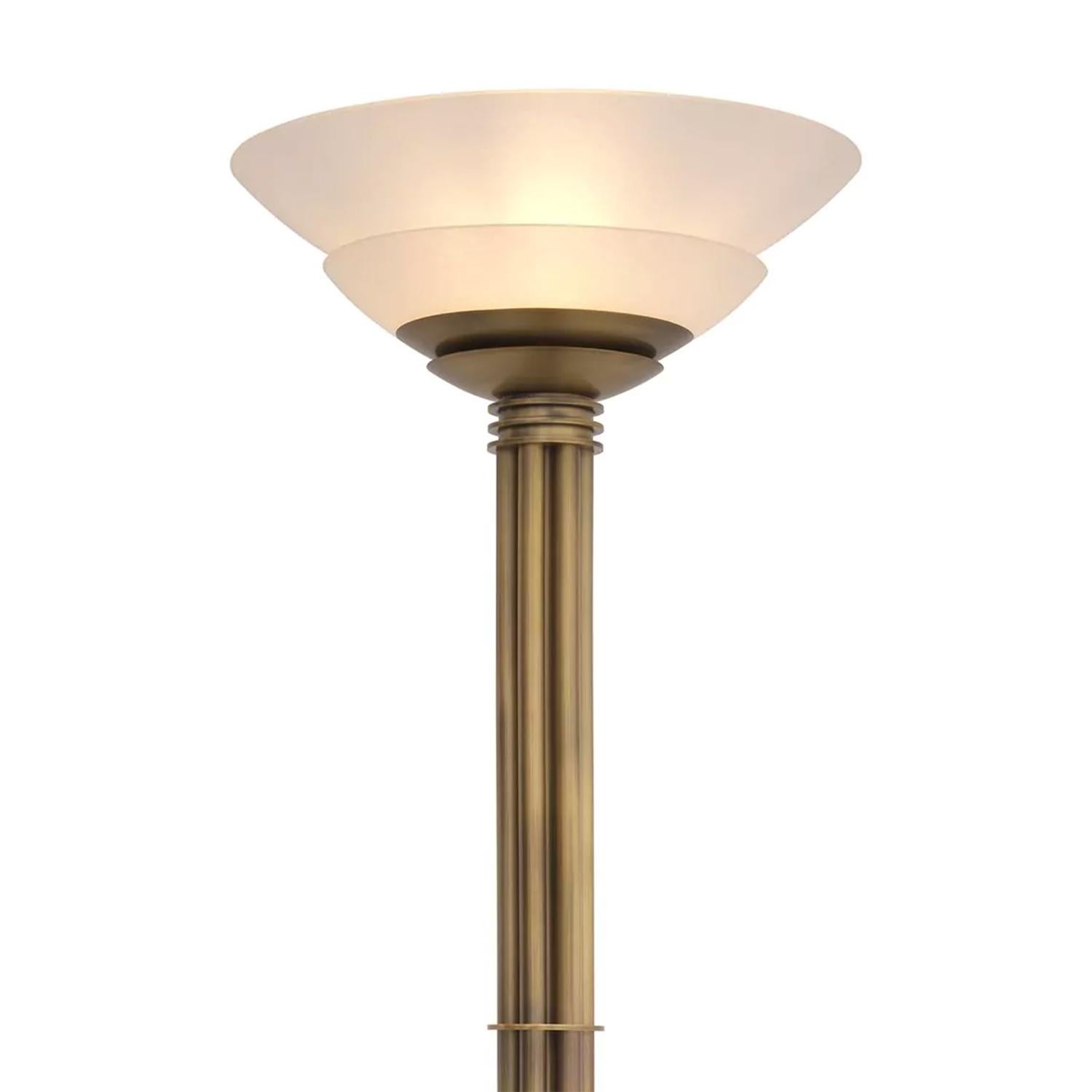 Chianto Brass Floor Lamp In New Condition For Sale In Paris, FR