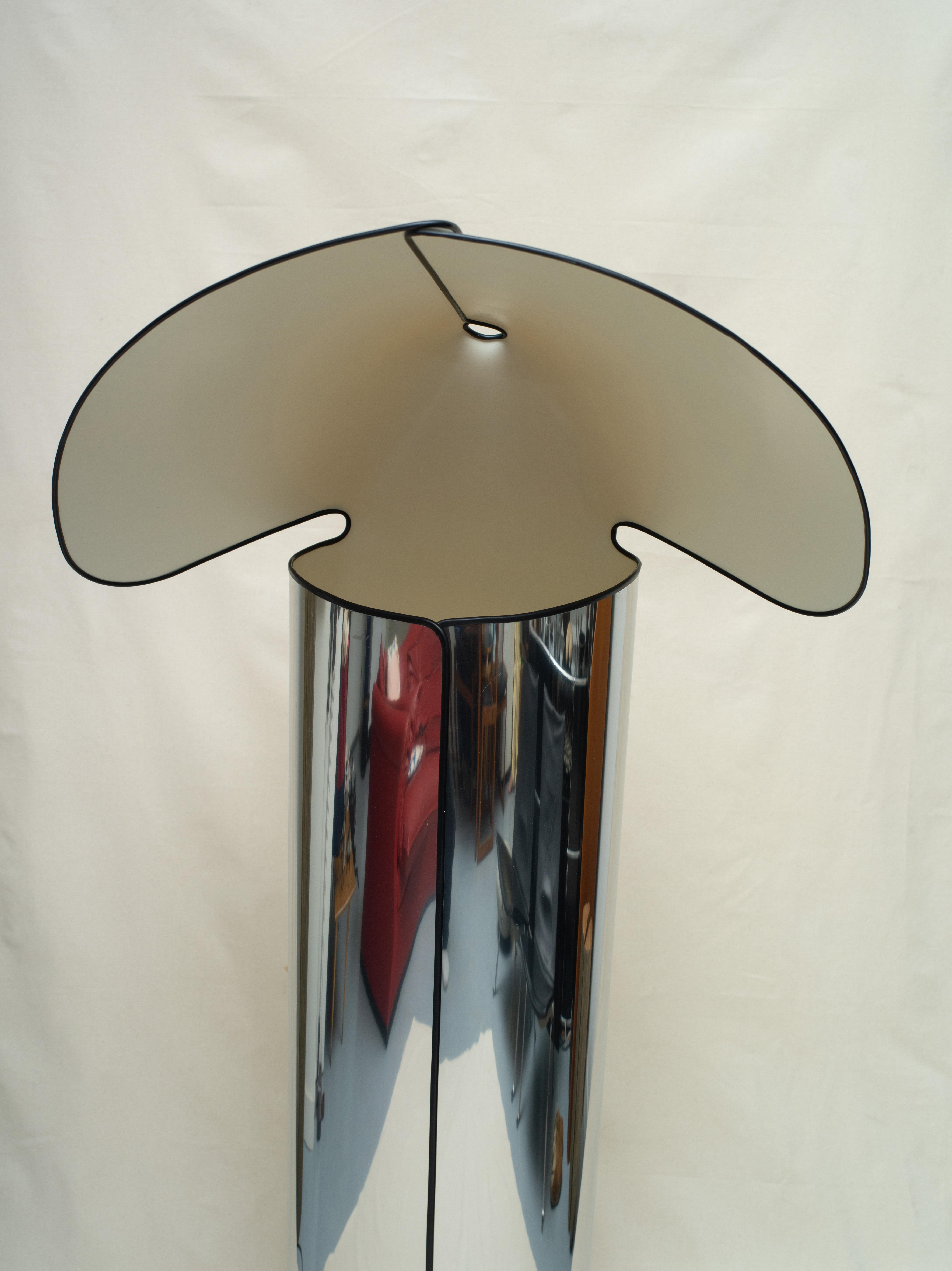 Chiara-Lampe von FLOS - 1960er Jahre EARLY EDITION - Original Mario Bellini (Moderne der Mitte des Jahrhunderts) im Angebot