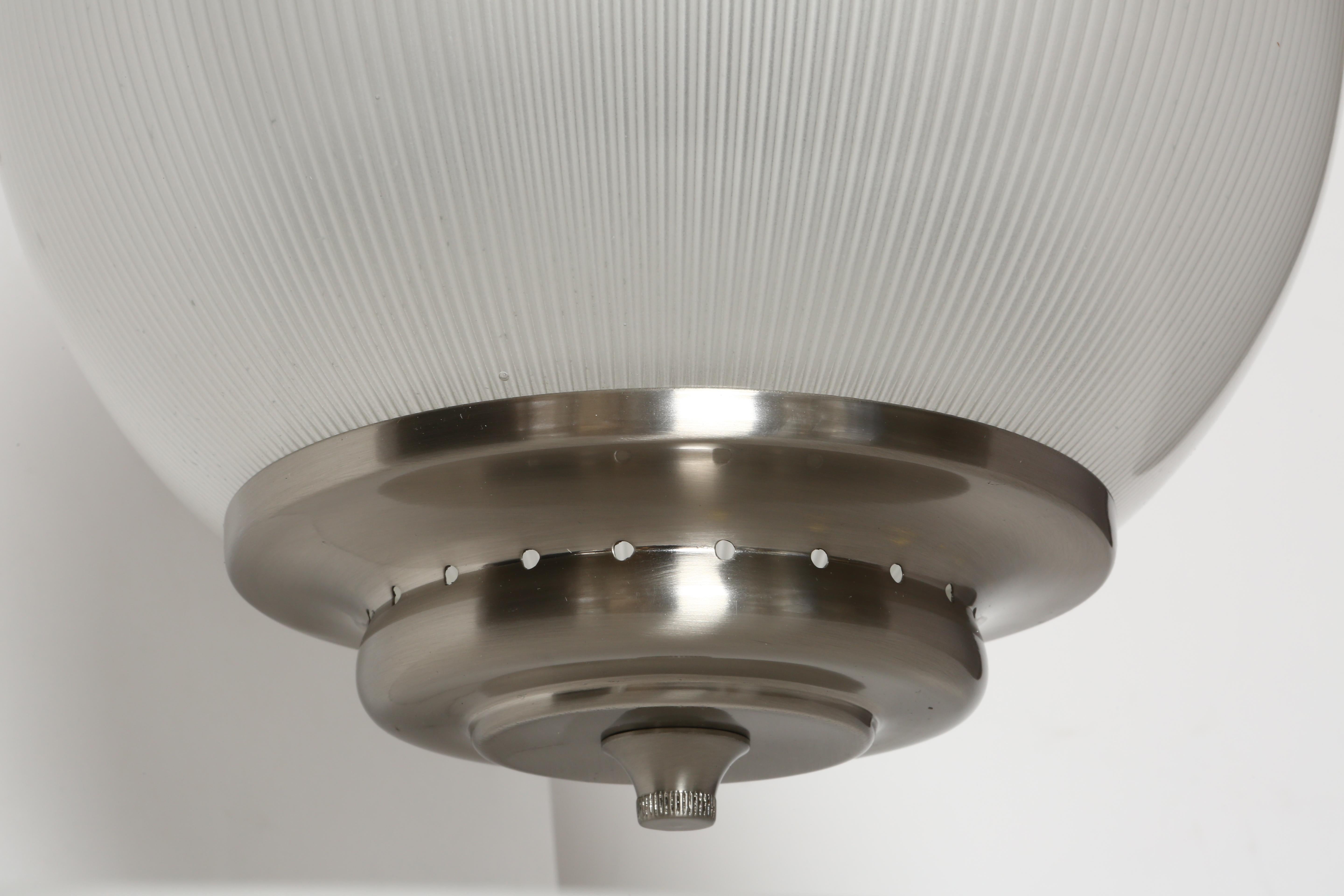 italien Lights Chiaravallotti modèle A/567 en vente