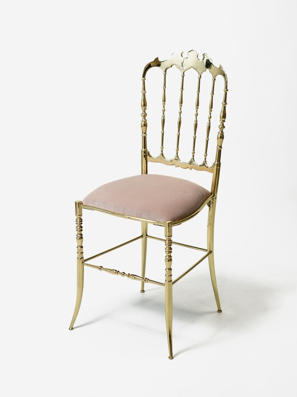 Chiavarina in ottone, Italian production 1950-1959
Chiavari-brass-chair.
